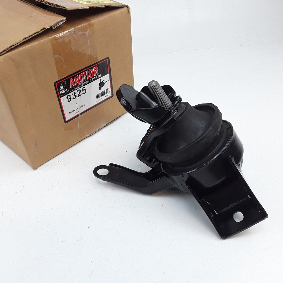 Right Engine Mount Fits Kia Spectra5 Spectra (2004 2005 2006 2007 2008 2009)