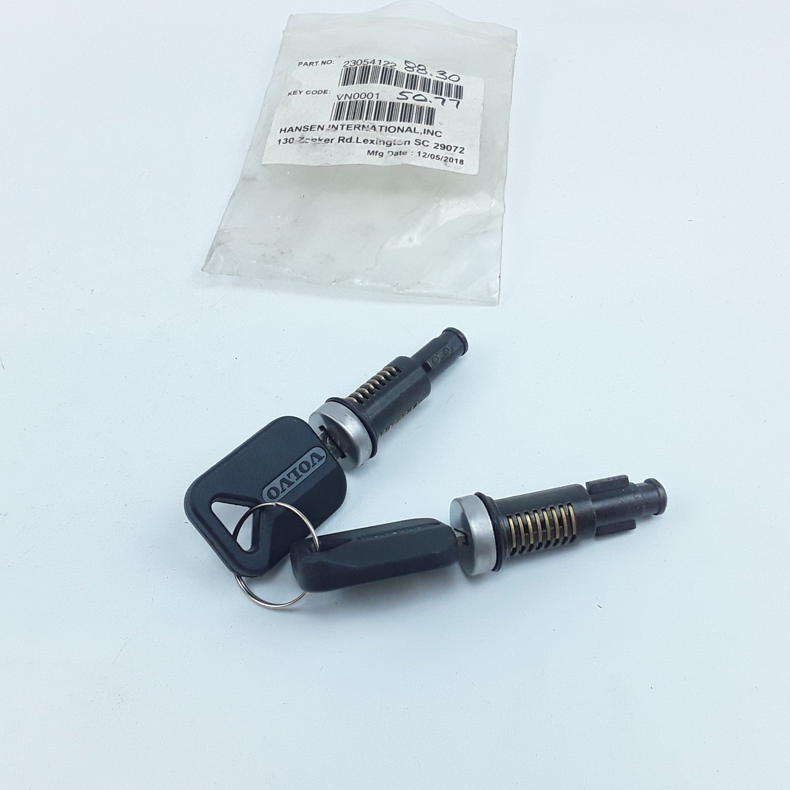 Door Lock Kit Fits Volvo VNL (2004 2005 2006 2007 2008 2009 2010 2011 2012-2017)