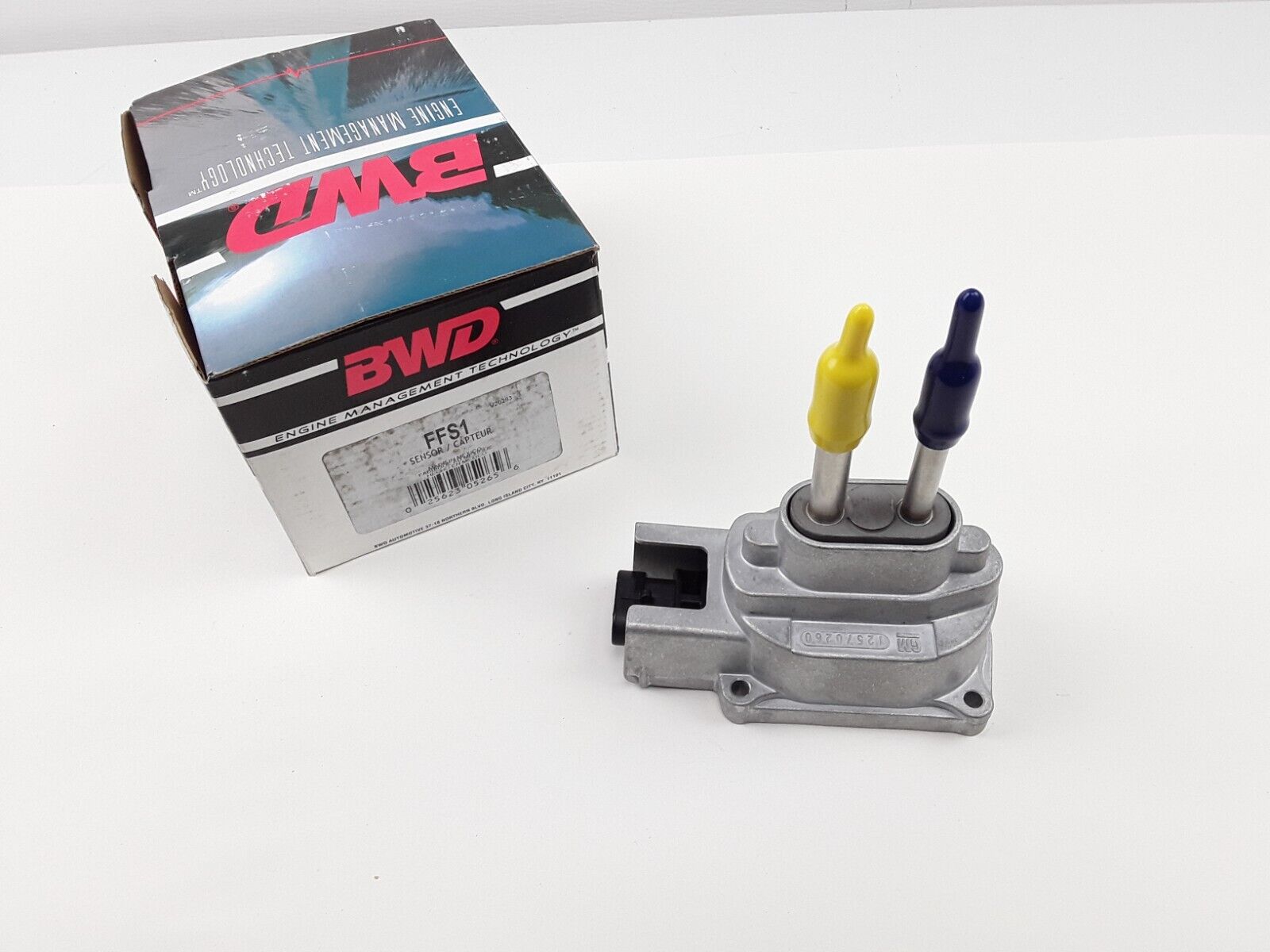 Flex Fuel Sensor for Chevrolet Silverado Tahoe Suburban GMC Sierra Yukon 2000-05