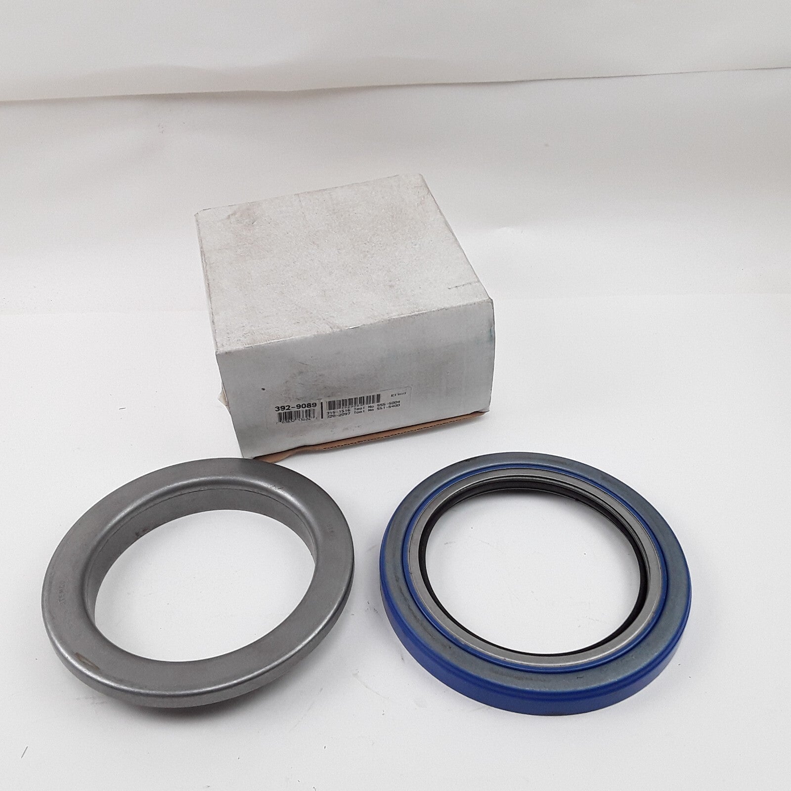 Stemco 392-9089 Grit Guard Drive Axle Wheel Bearing Seal Heavy Duty