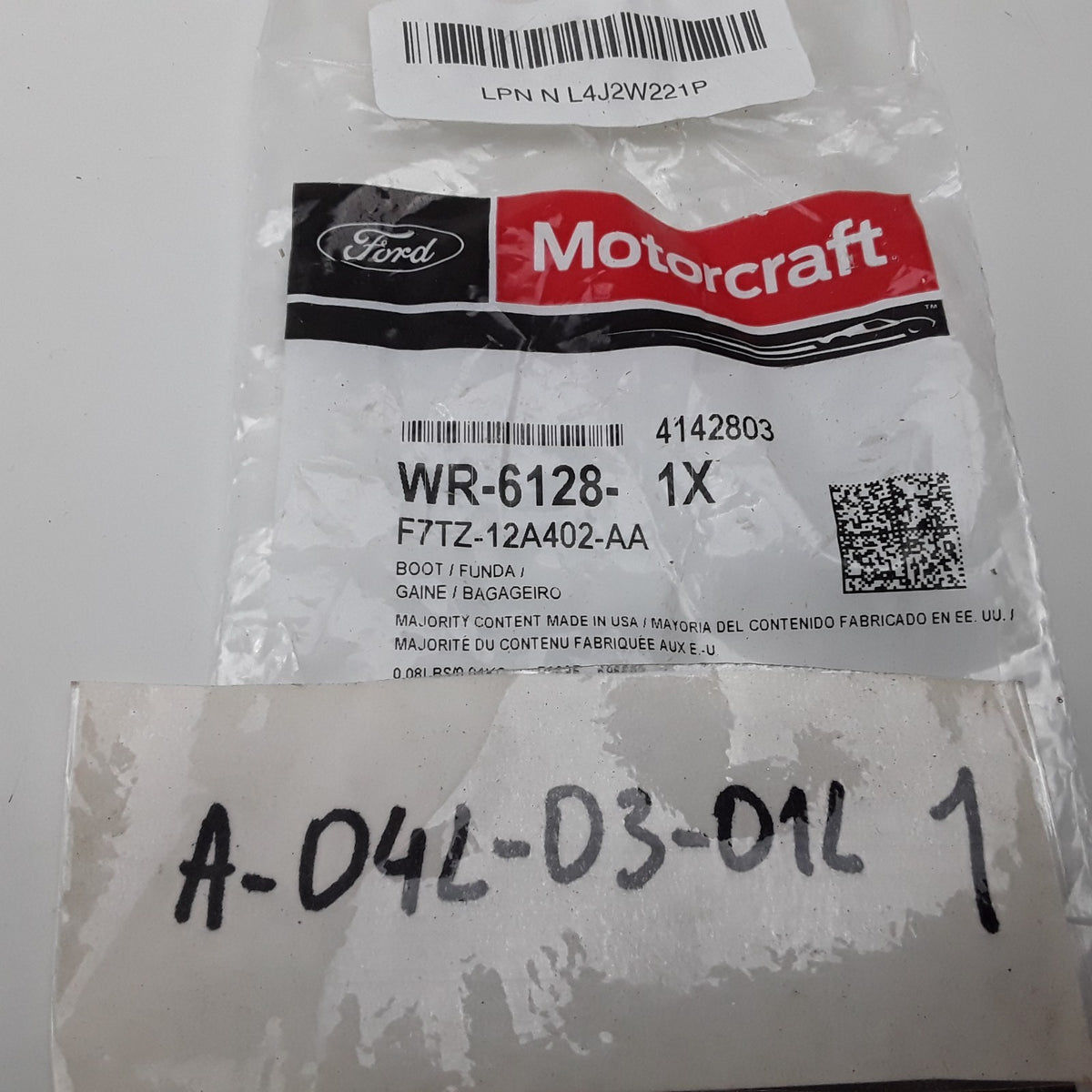 Motorcraft WR-6128 Electronic Ignition Spark Plug Boot for Ford Lincoln Mercury