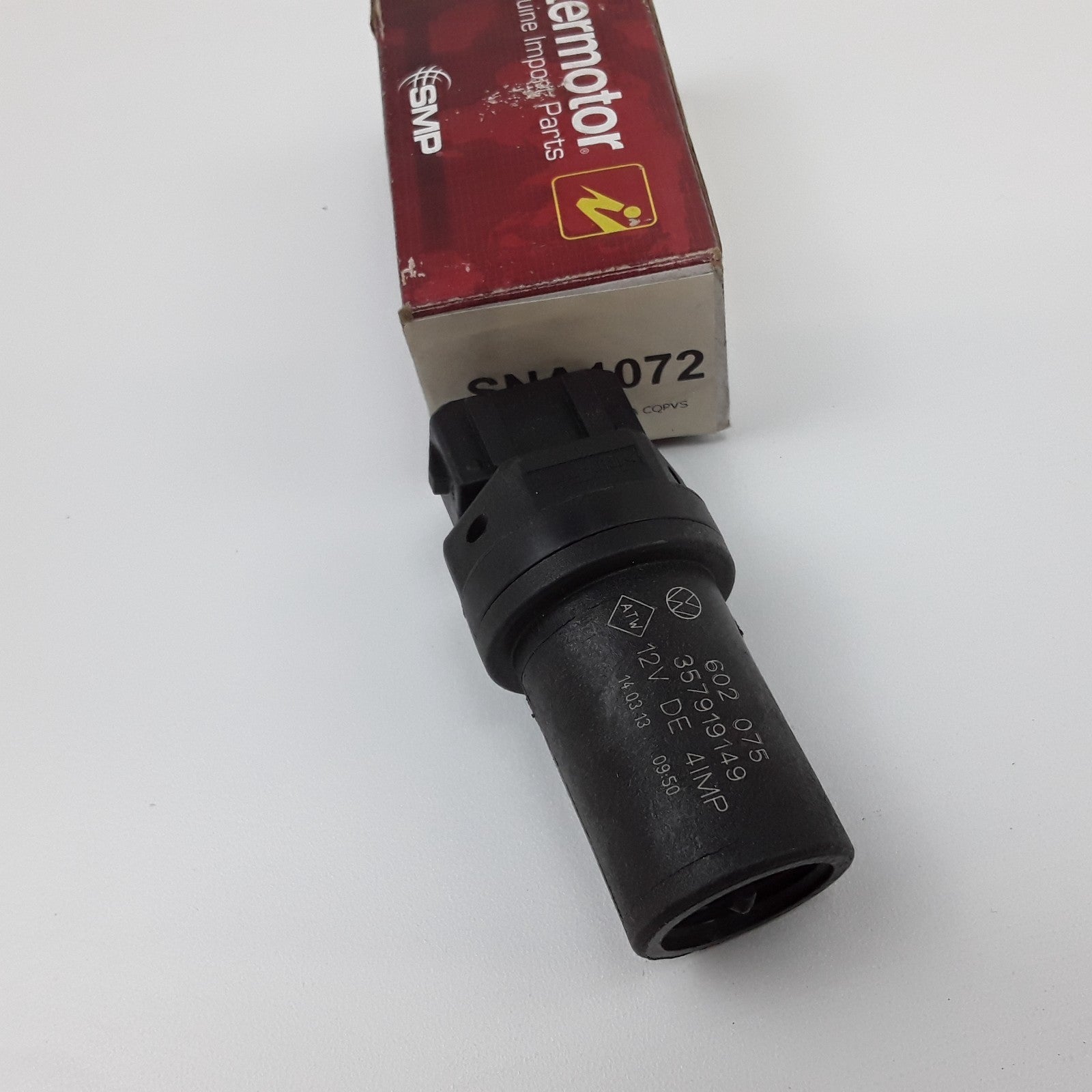 357919149 Transmission Vehicle Speed Sensor Fits Volkswagen 1.8L 2.0L 2.5L 2.8L
