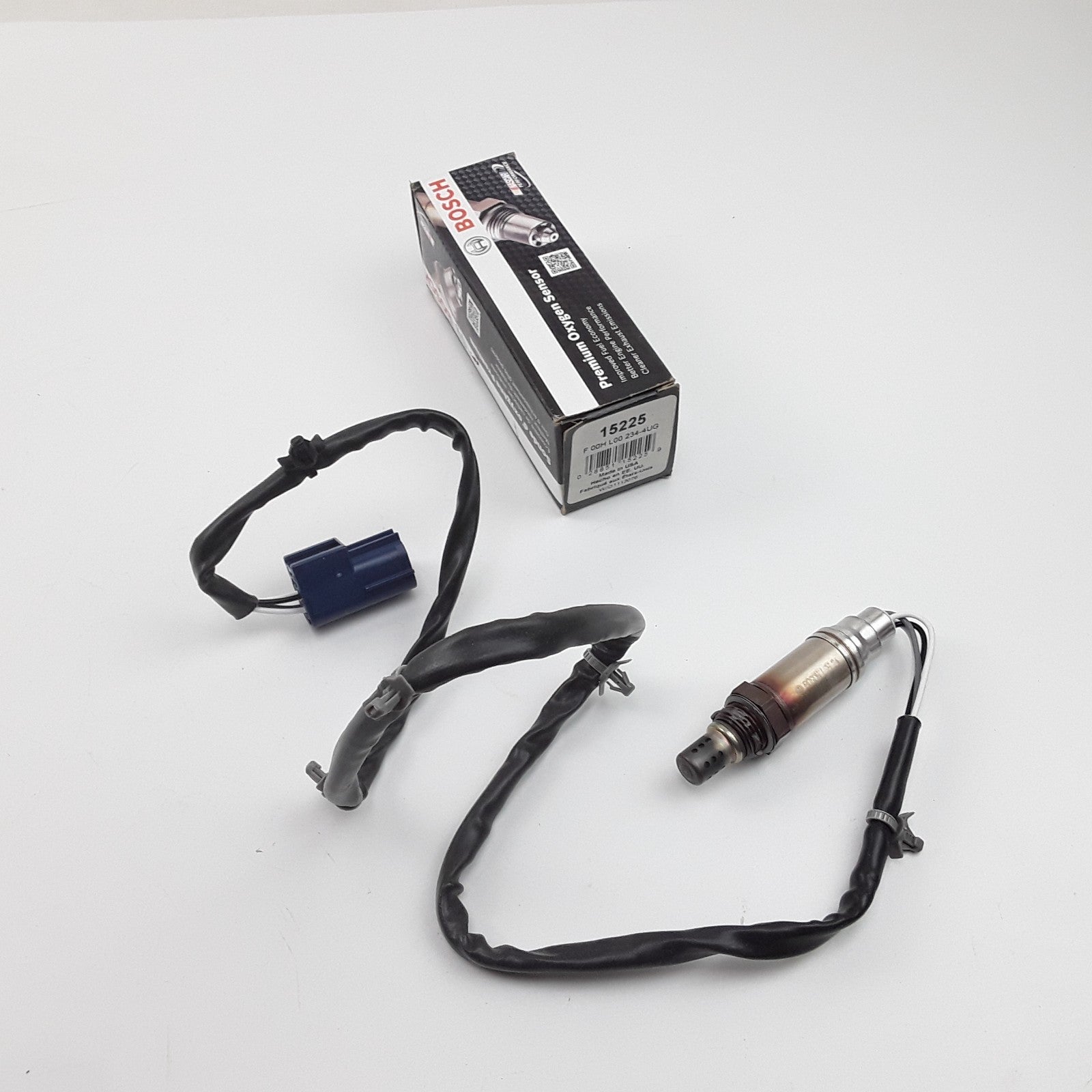 Bosch 15225 Oxygen Sensor Fits INFINITI I35 Nissan Maxima (2002 2003 2004)