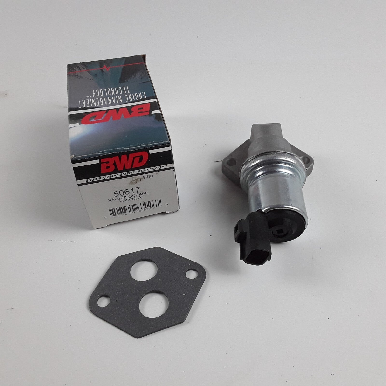 Fuel Injection Idle Air Control Valve Fits Ford Expedition 04 Ford F-250 2002-04