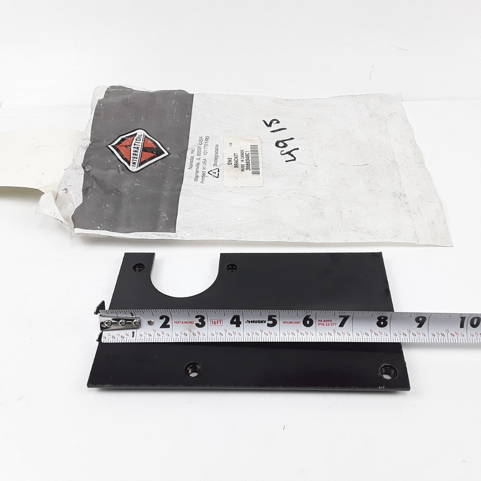 International 3559348C1 Trailer Receptacle Socket Bracket For Navistar Trucks