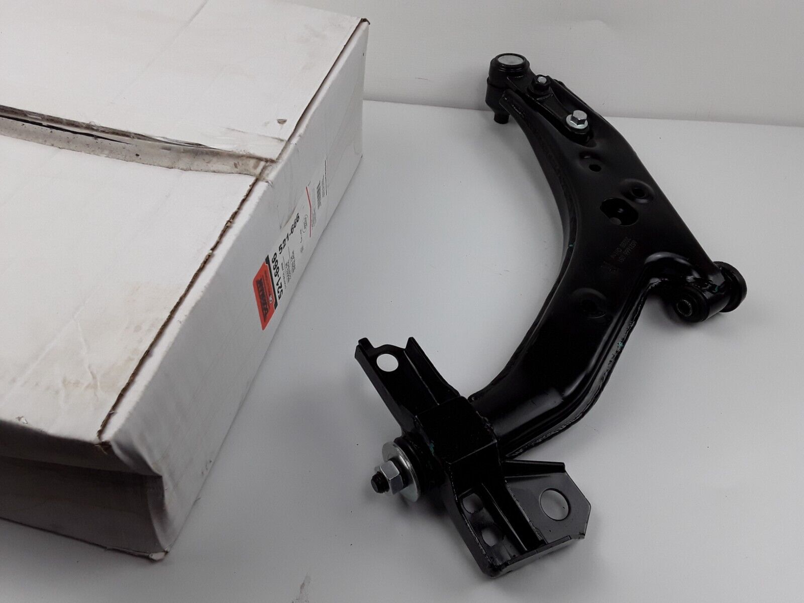 Suspension Control Arm and Ball Joint Front Right Lower For Kia Sephia 1998-2001 - HotCarParts