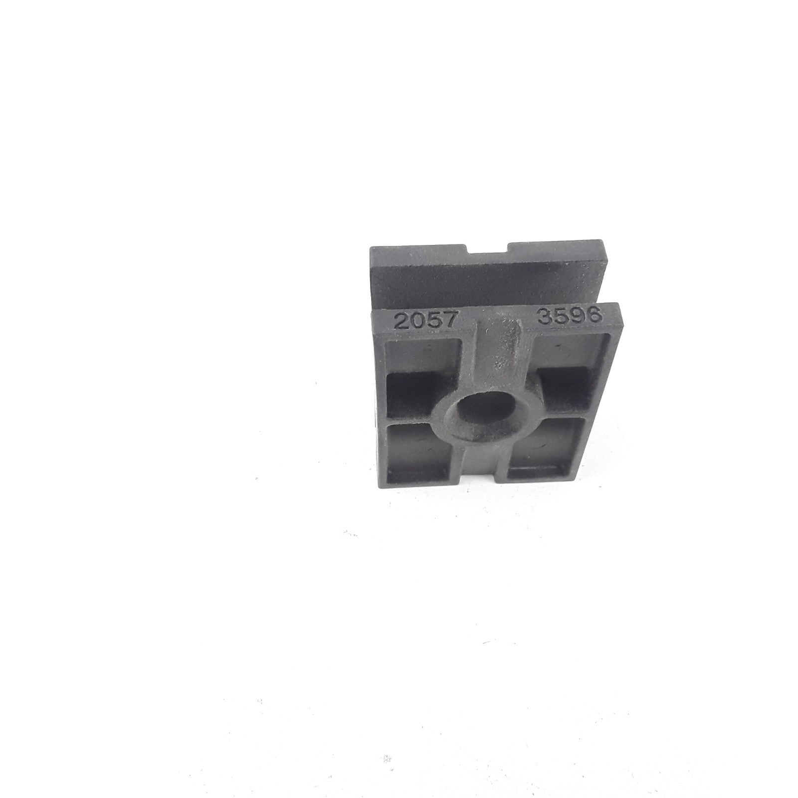 Chassis Fairing Lock Attachment For Volvo VNL 300 430 630 670 730 780 Series