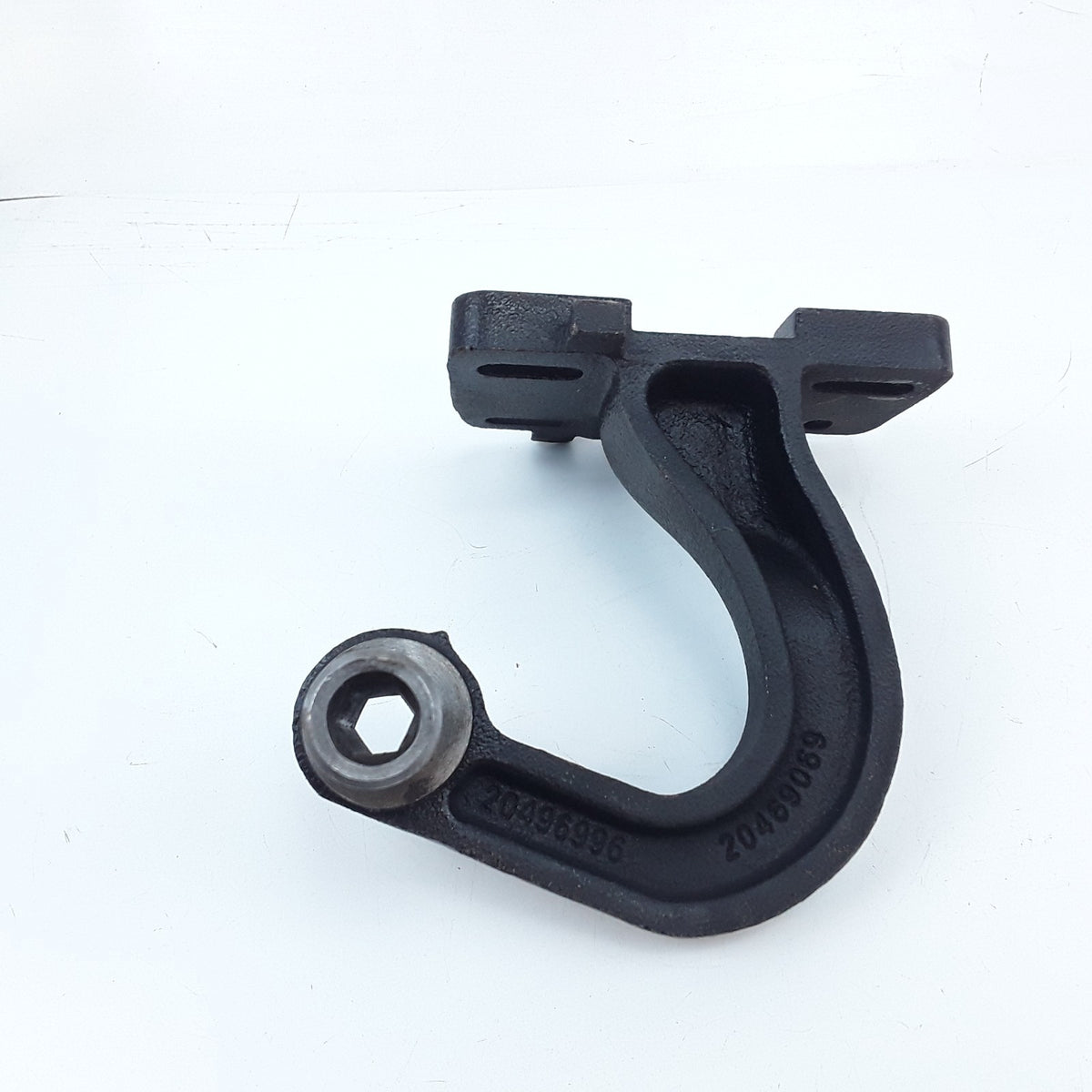 Hood Hinge Pivot Bracket RH Fits Volvo VNL Gen II 2004 2005 2006 2007 2008-2018