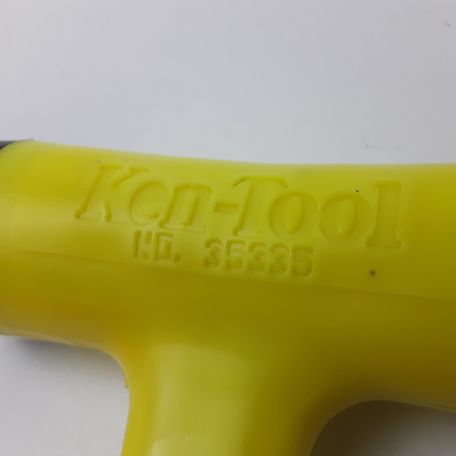 Ken-Tool Strike Pro No. 35335 Dead Blow Hammer 16 Oz Yellow Fiberglass