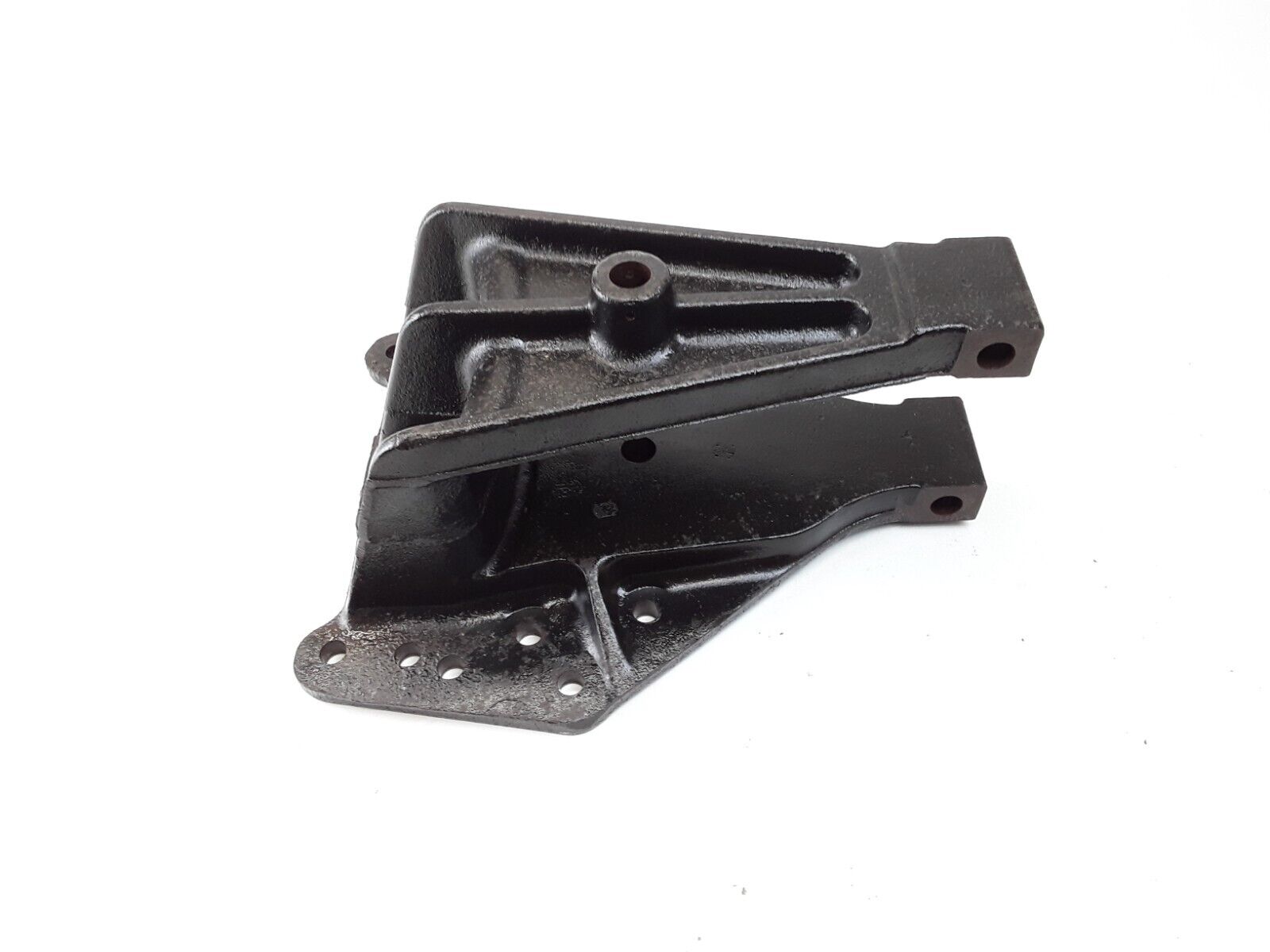 Bluebird Bus 1864610 Hanger Bracket Front of Rear Use withMR764 Straddle Bushing - HotCarParts