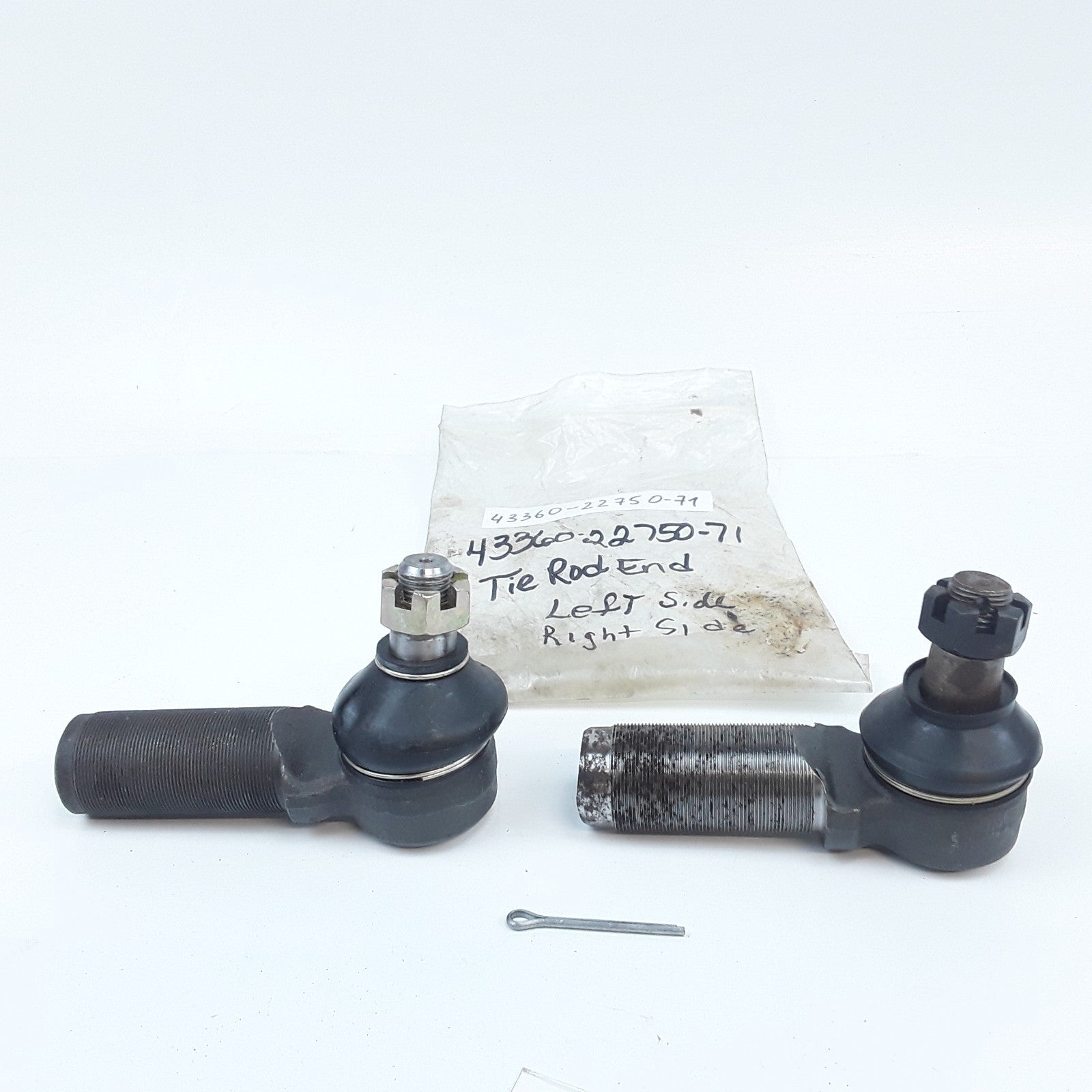 Left & Right Tie Rod End For Toyota Forklifts 5FGCU30, 5FGC10, 5FGCU18, 5FGCU10