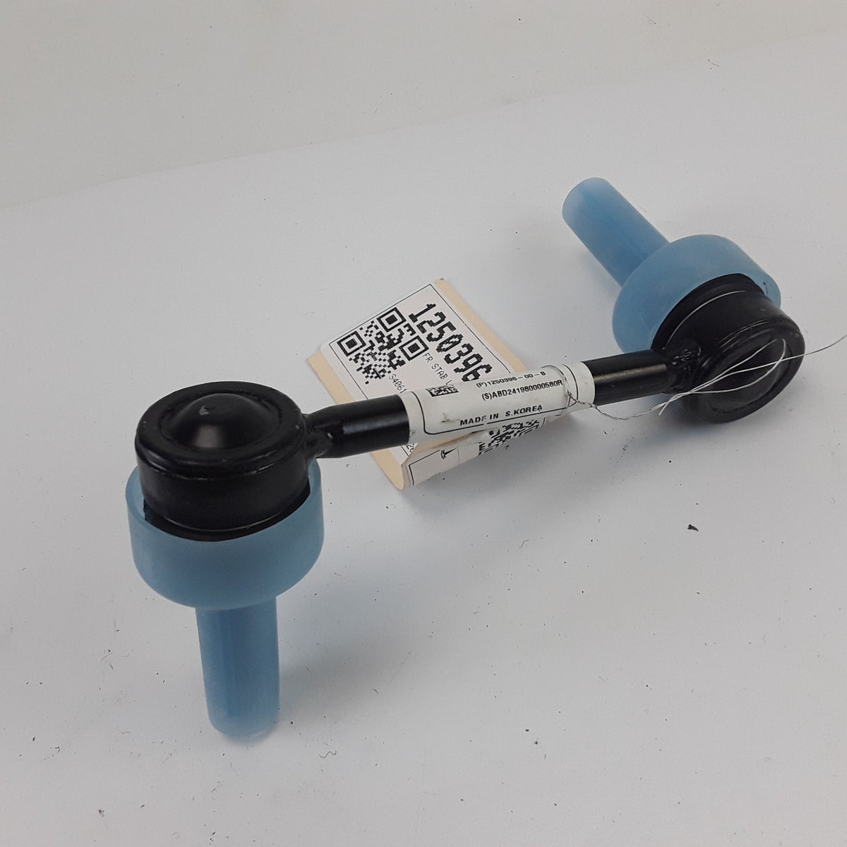 Cybertruck RH Front Stabilizer Sway Bar Link 1250396-00-B Genuine OEM