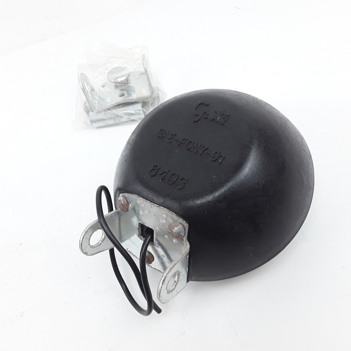 Grote 64931 Utility Light Fits Fifth-Wheel, Tractor, Forklift, Off-Road Vehicles