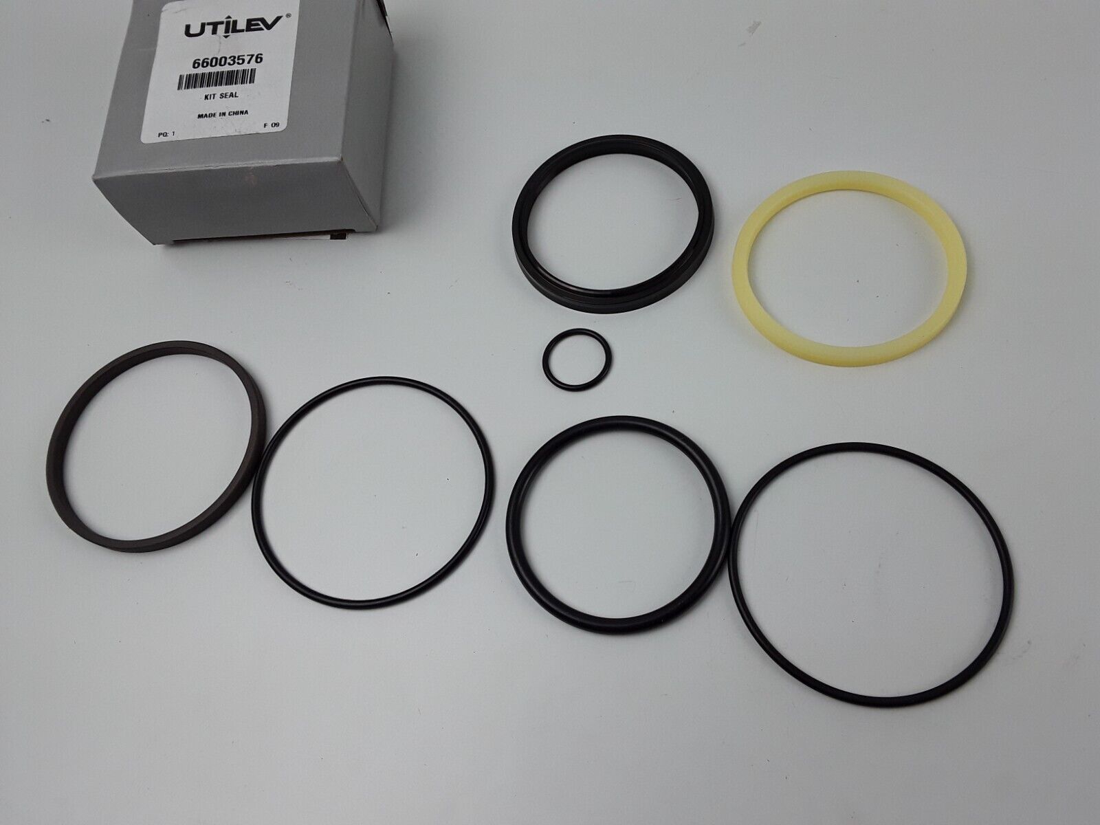 FORKLIFT KIT SEAL FOR HYSTER 66003576 CLO121CO LBH-70 FAST FREE SHIPPING - HotCarParts