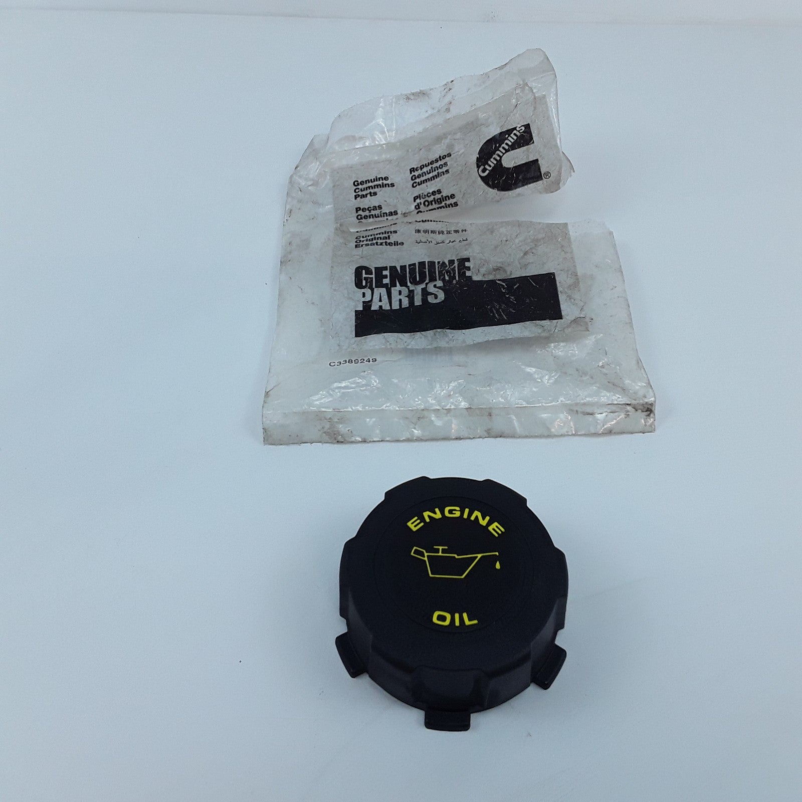 Engine Oil Filler Cap For Cummins EPA13 15 Liter ISX QSX Engines OEM 3687932