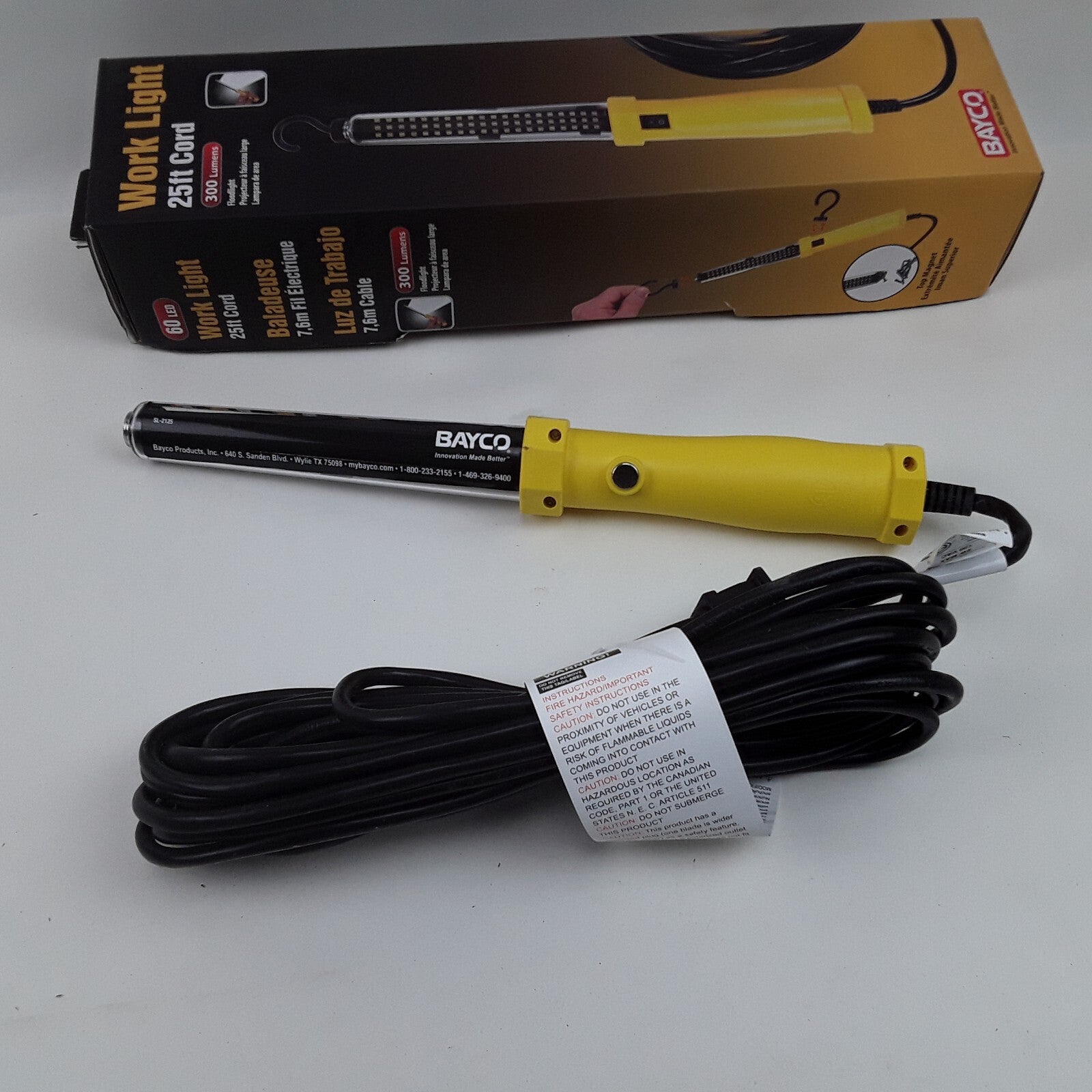 Bayco SL-2125 Worklight Floodlight 600 Lumens 60 LED 25 Ft Cord W/ Magnetic Hook