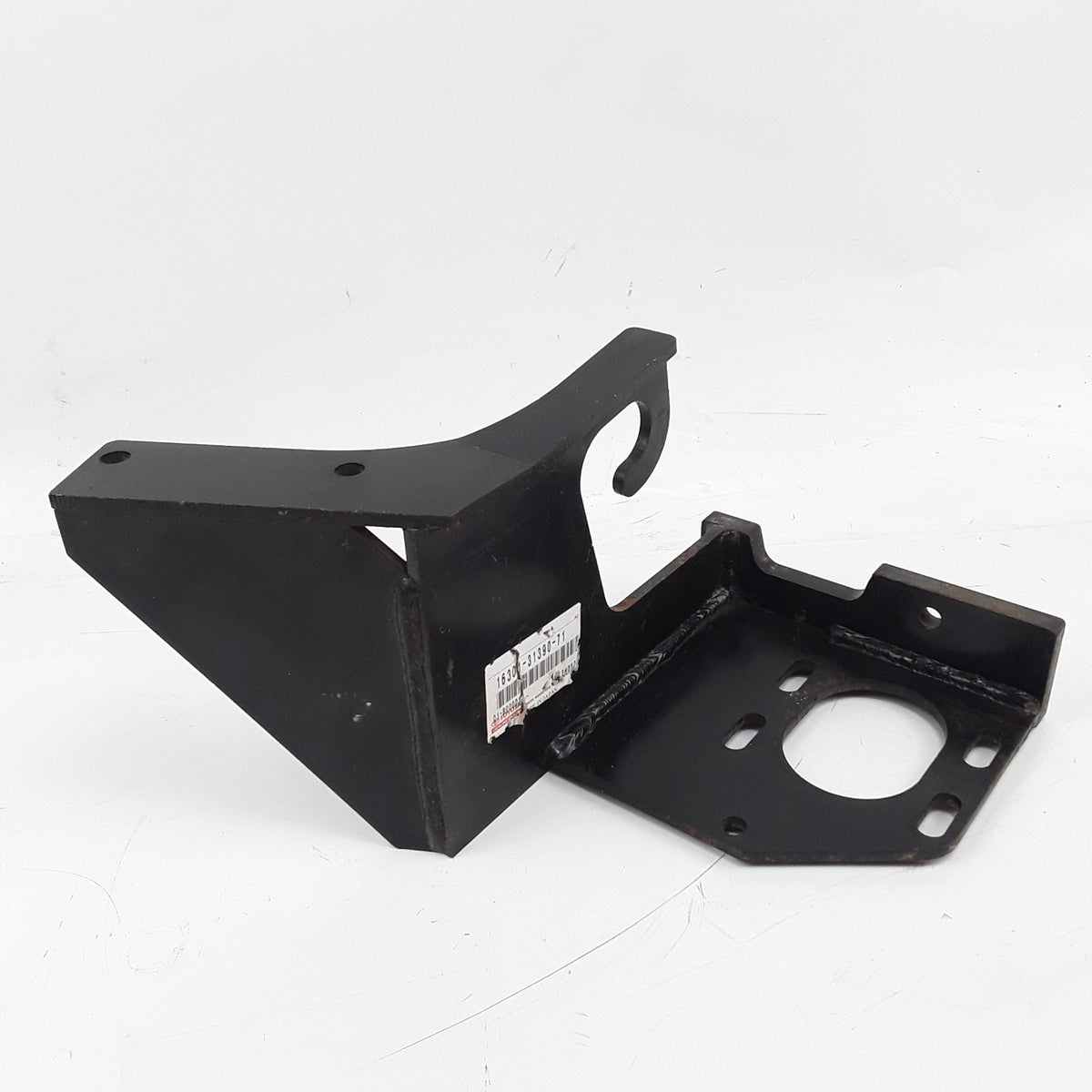 Toyota 16301-31390-71 Metal Bracket Or Mounting Assembly Fits Toyota Forklift