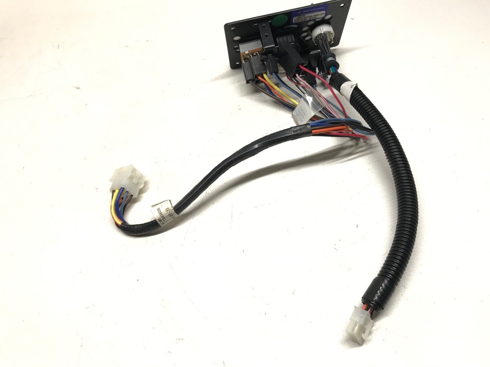 Heater/AC Control head CONTROL, HVAC 17900746 for FORD E-350, E-350 2 TON 2015 - HotCarParts