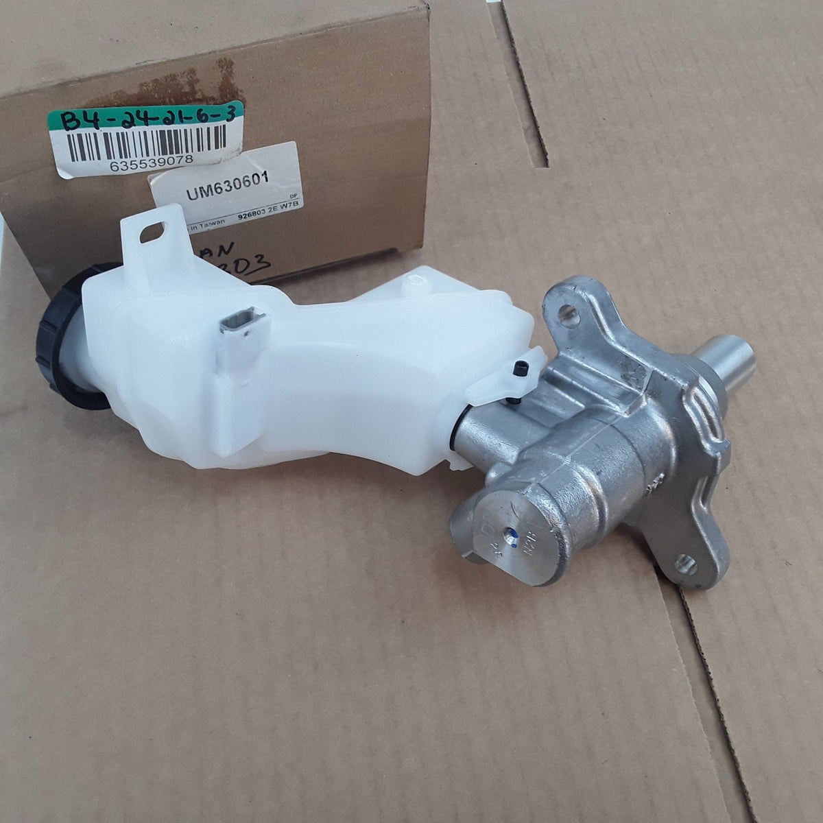 Dorman M630601 Brake Master Cylinder Fits Nissan Altima (2007-2009) 3.5L, 2.5L
