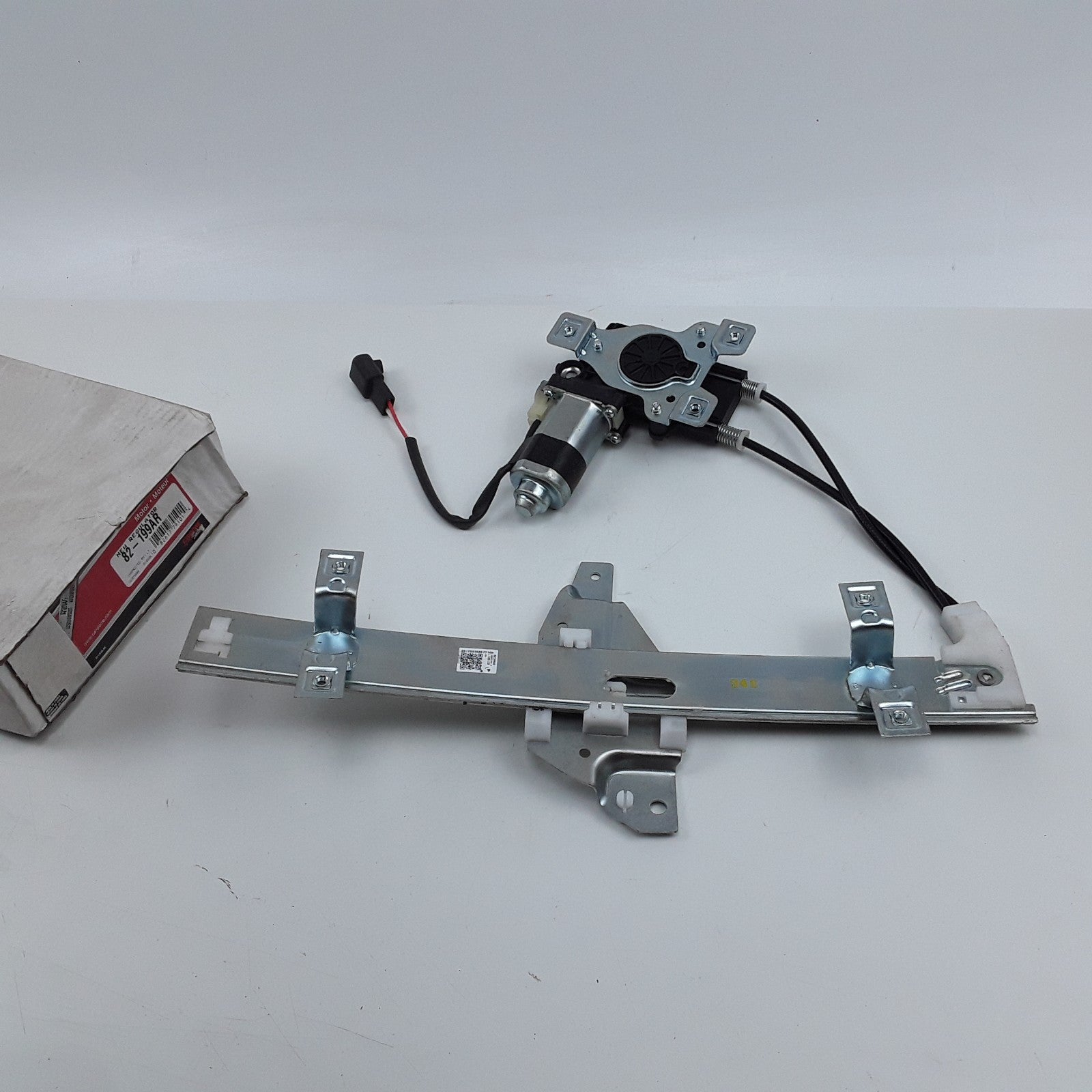 Rear Right Power Window Motor Regulator For Buick Regal 1997 1998 1999 2000-2004