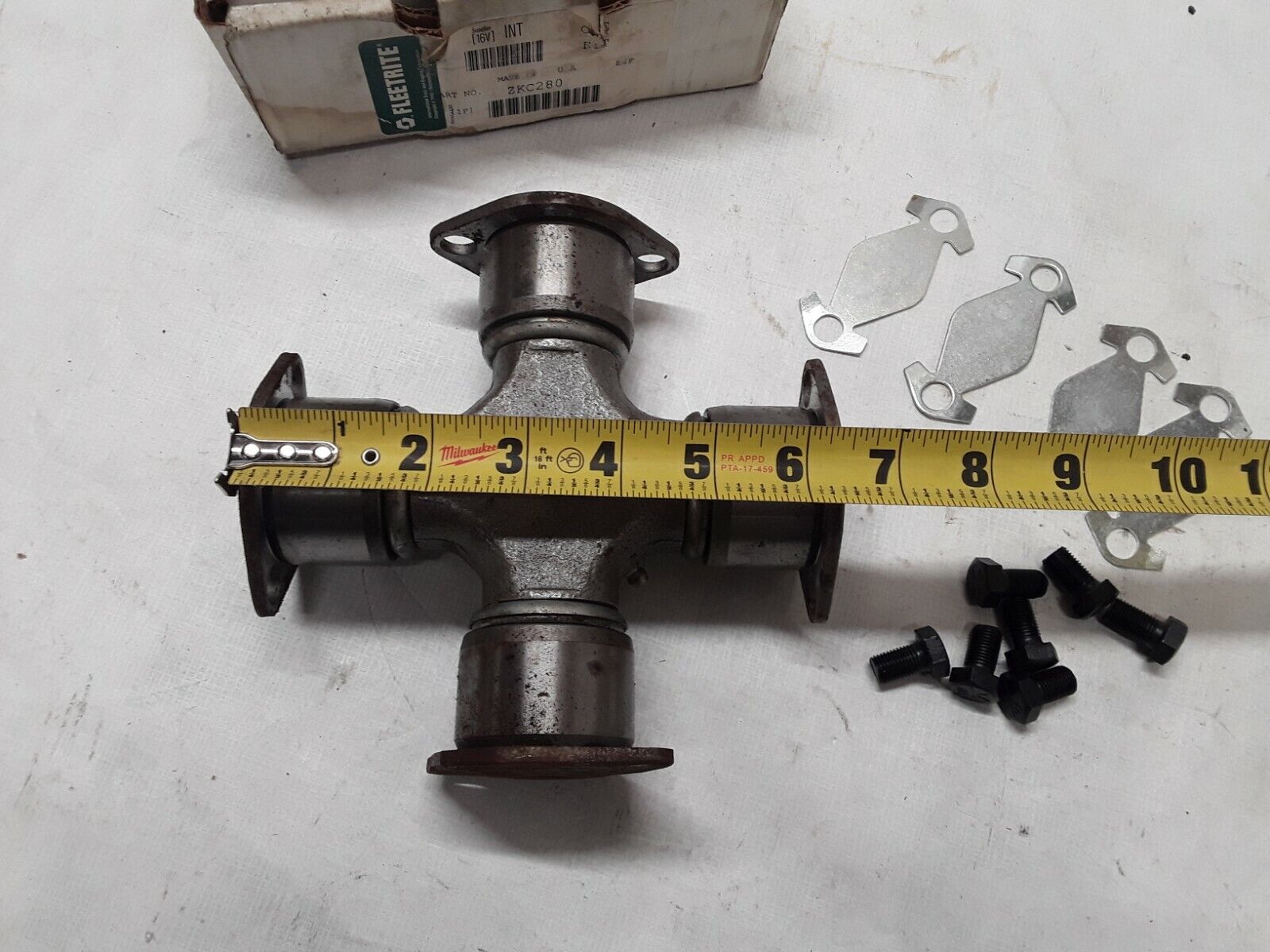 Fleetrite / Navistar ZKC280 U-Joint Kit NEW MADE IN USA - HotCarParts