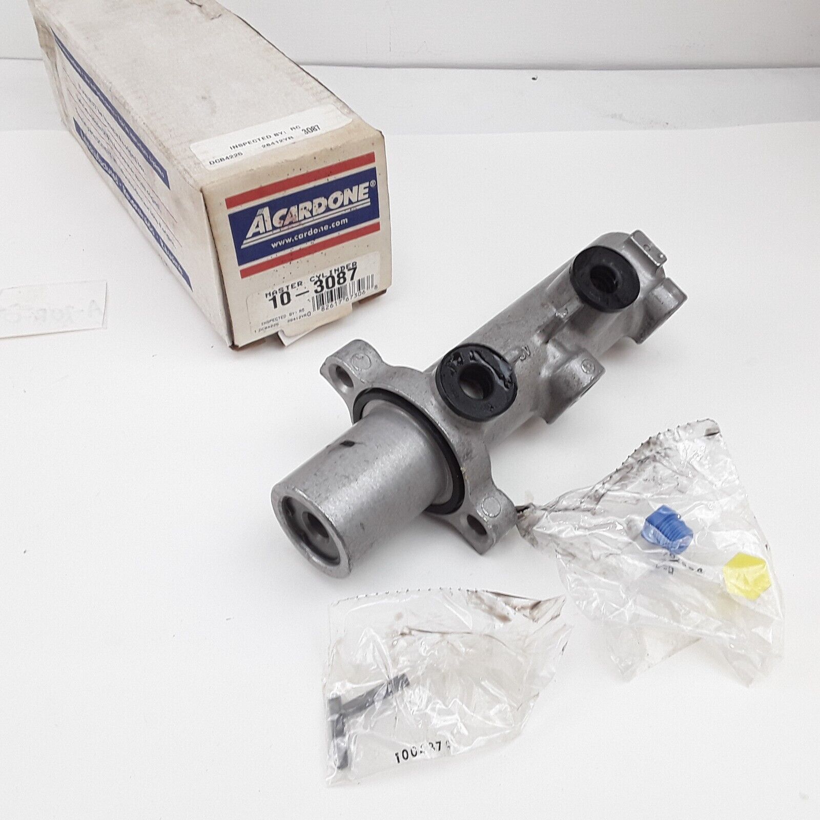 Cardone 10-3087 Brake Master Cylinder For 2004 Ford E150 ,Club Wagon ,Econoline