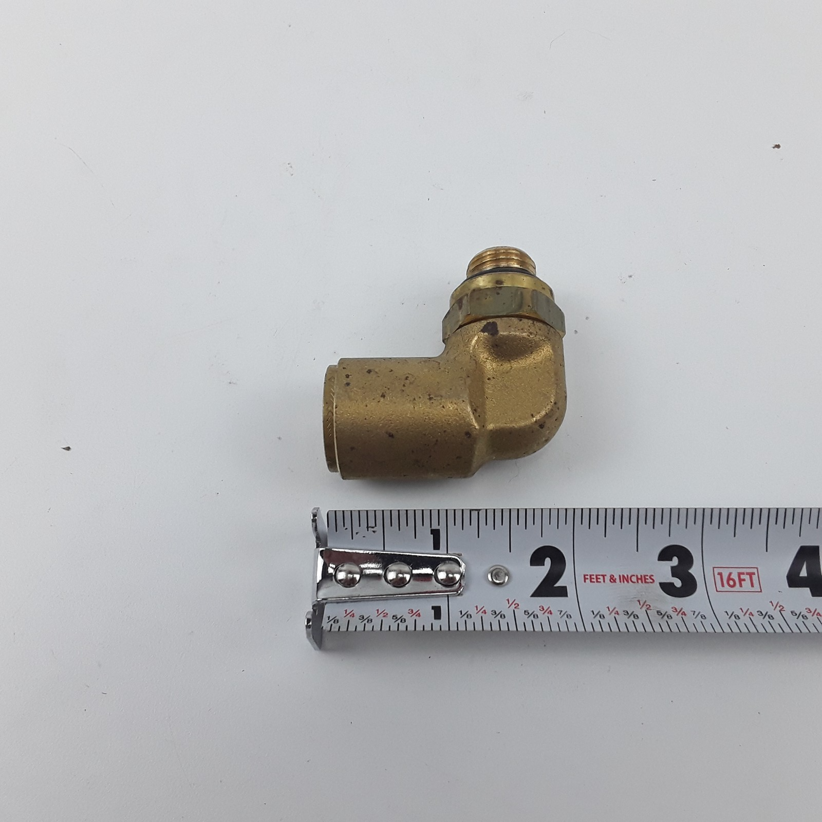 Volvo M16 x 1.5 Male Fitting Elbow Nipple 90-degree Fits Mack 20469783 63AM137