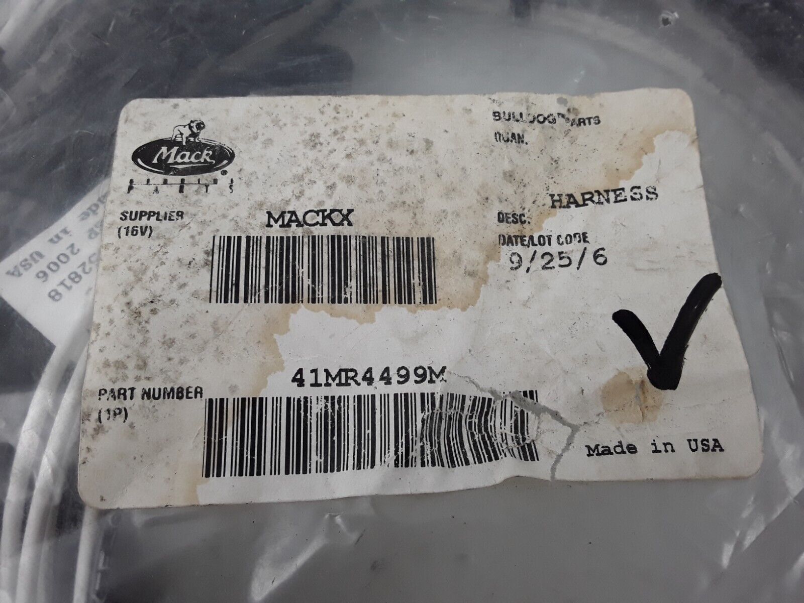 Truck Mack 41MR4499M Electrical Harness Cable Wires With Connector Plug - HotCarParts