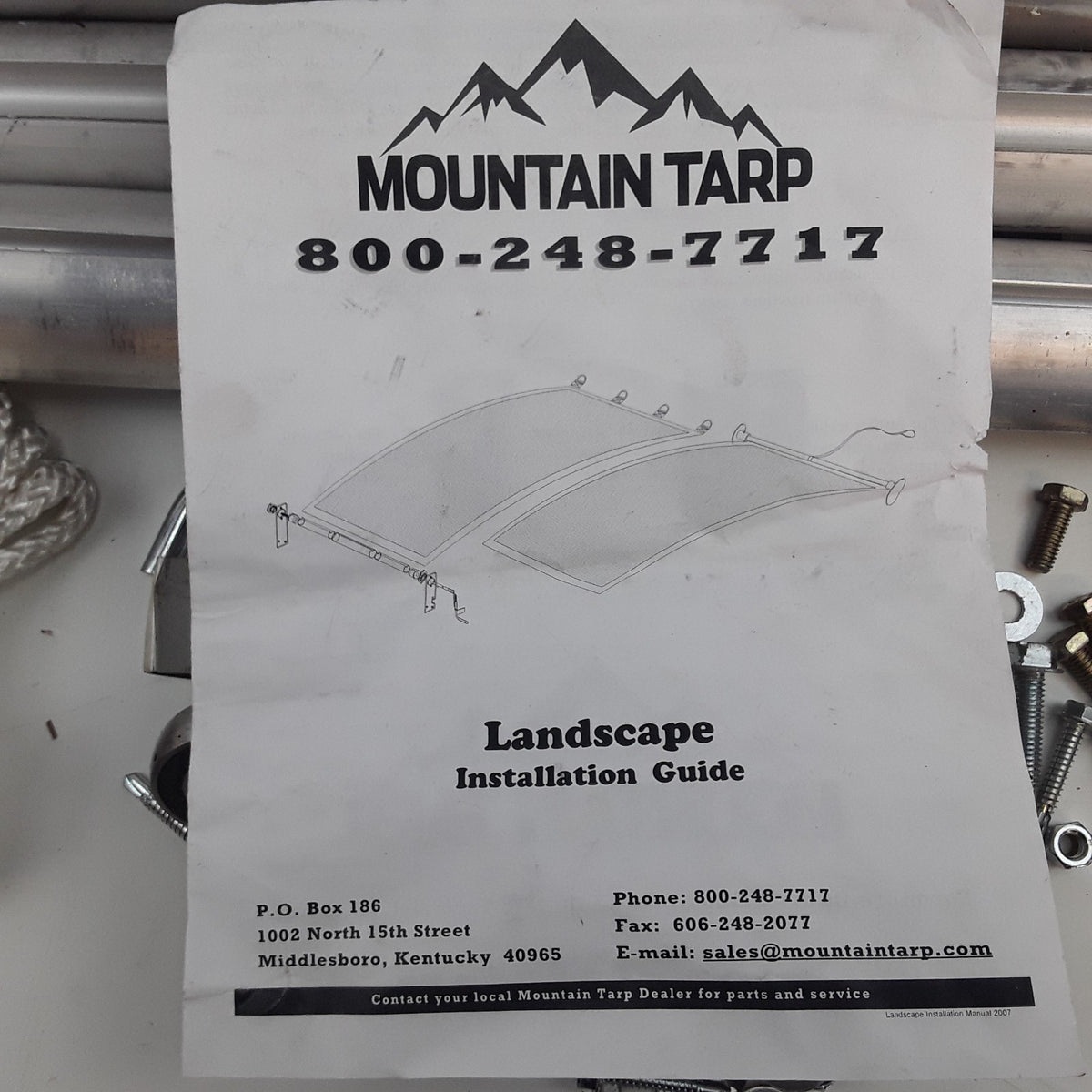 Mountain Tarp Landscape 6' x 10' Mesh Tarp System Kit Manual Hand Crank