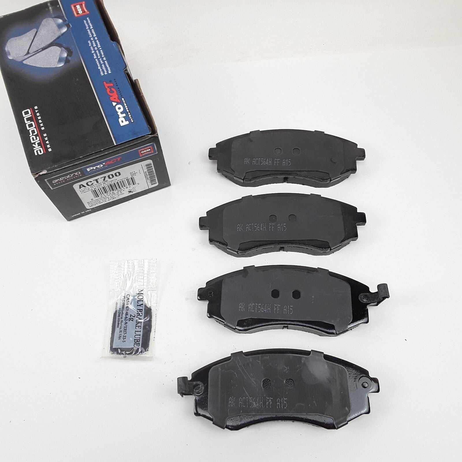 Front Brake Pad Fits Kia Optima 2001-03 Hyundai Tiburon Elantra Sonata 1992-2006