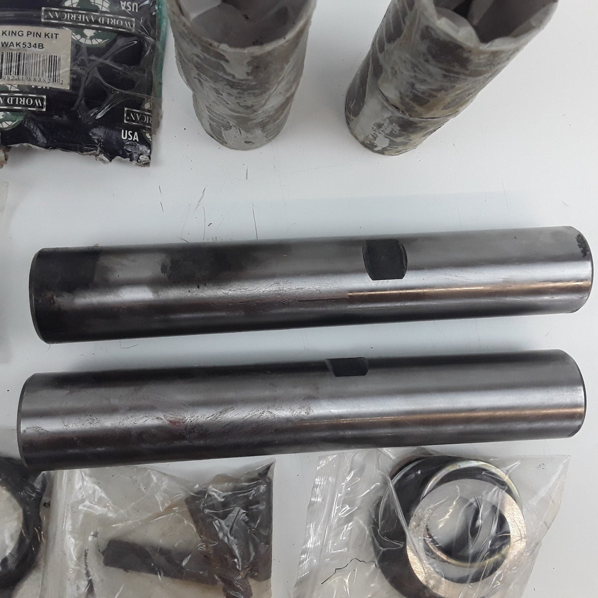 Steering King Pin Kit Double Draw Key Notch 1.794in Diameter x 10.410in Length
