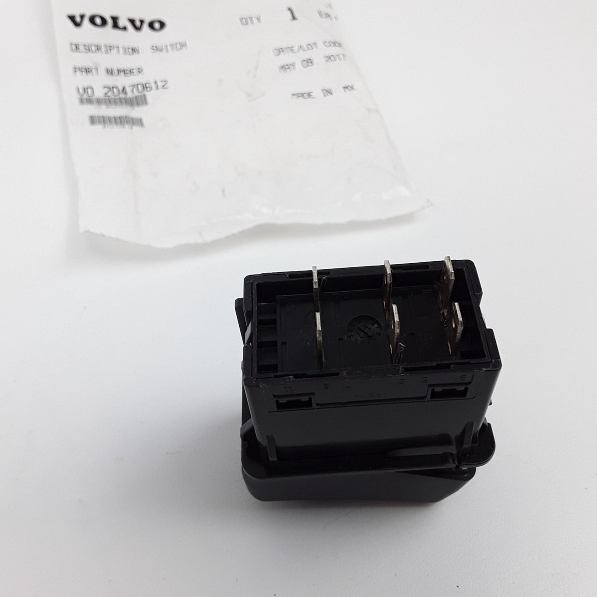 Volvo 20470612 Truck Trailer 5th Fifth Wheel Multi Purpose Lock Rocker Switch