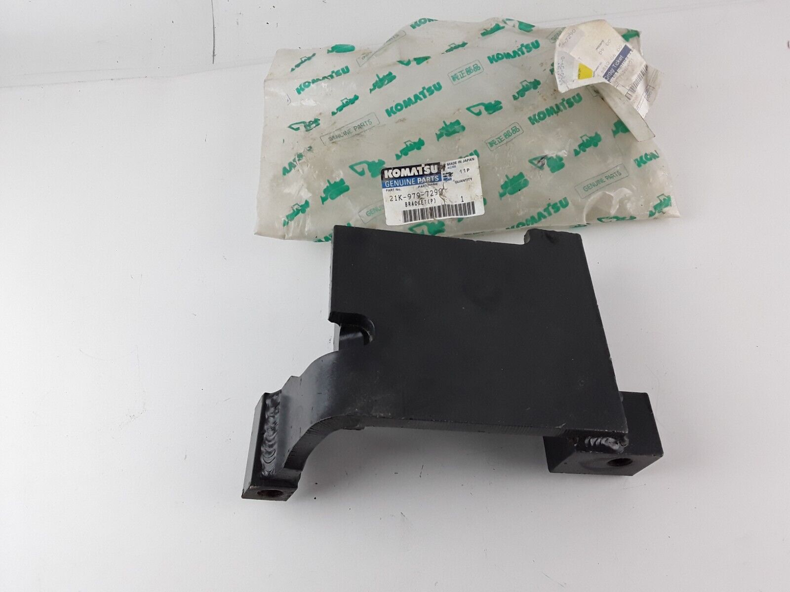 21K-979-7290 Komatsu BRACKET NEW Fast Free Shipping - HotCarParts