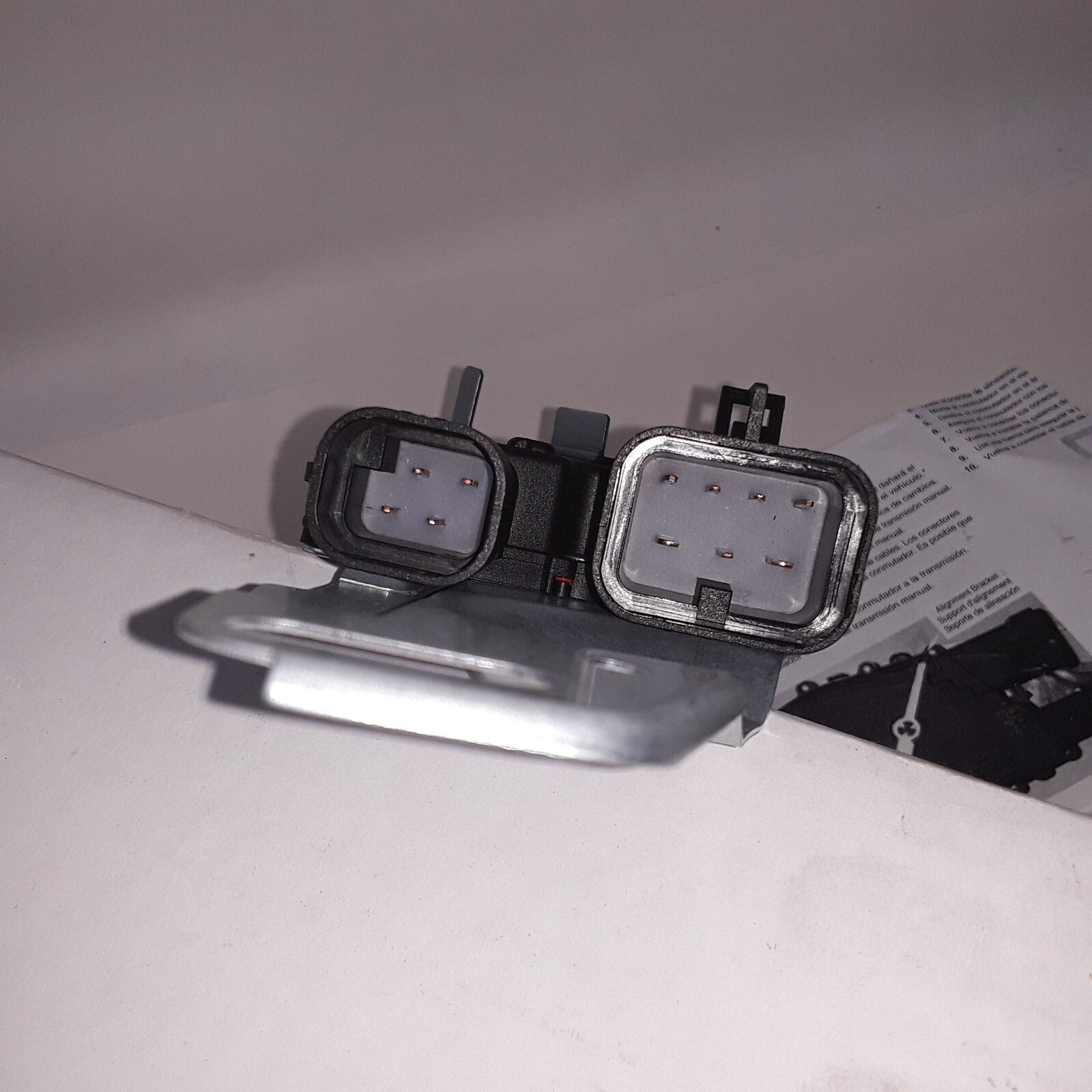 Neutral Safety Switch Fits Cadillac Chevrolet GMC Isuzu Oldsmobile 1995-2004