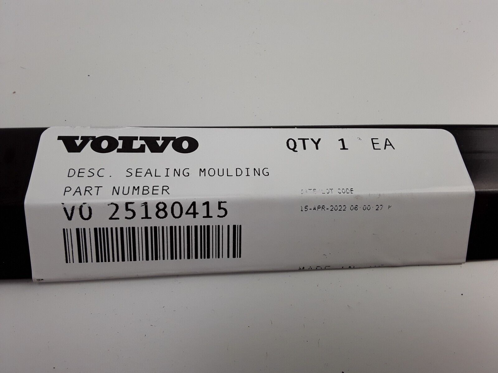 Volvo 25180415 Fits MACK 24RU562M2 MOULDING DRIP SIDE RH-FUS Sealing Moulding - HotCarParts