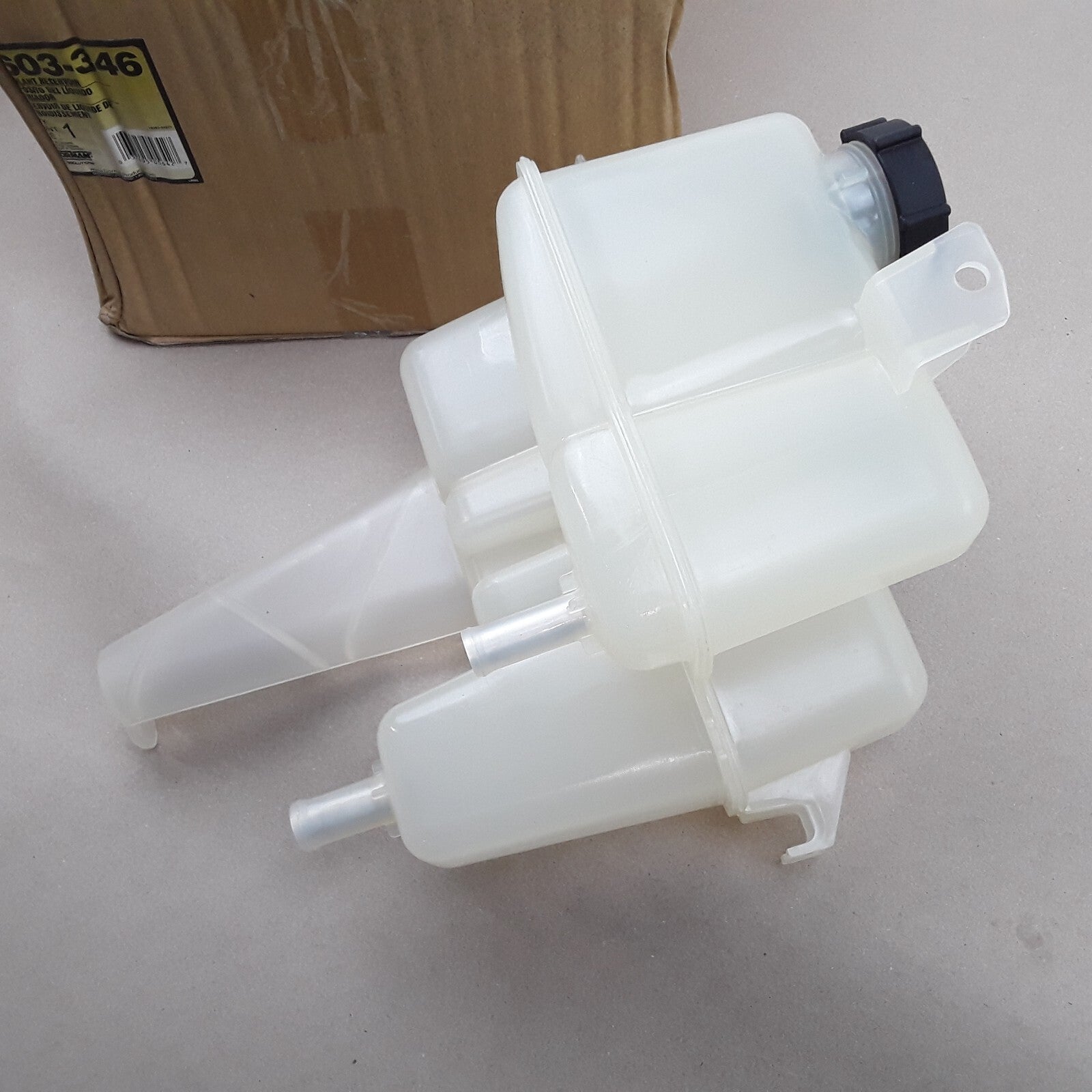 Front Pressurized Coolant Reservoir Fits Mercury Mariner Ford Escape 2005-2012