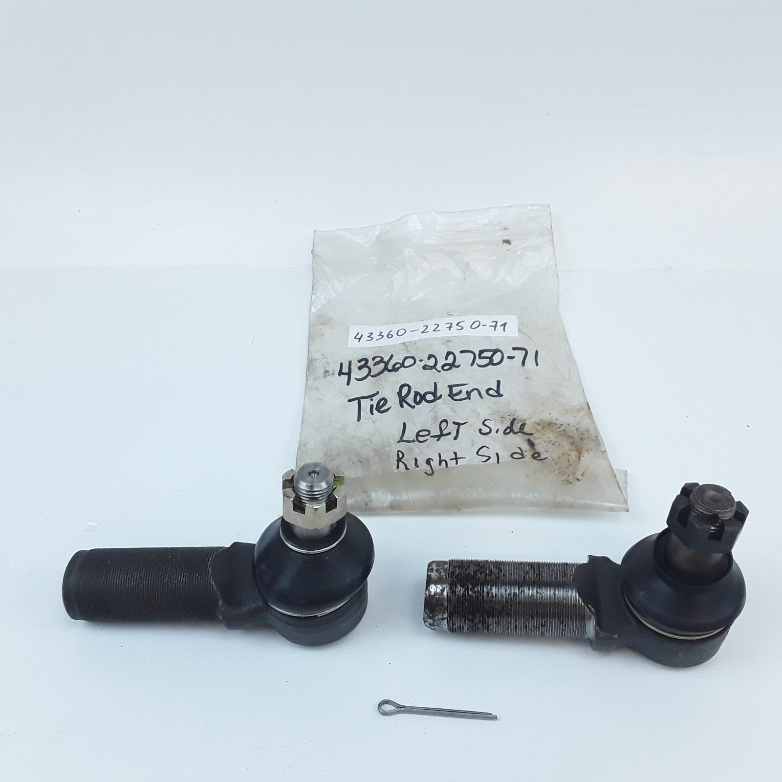 Left & Right Tie Rod End For Toyota Forklifts 5FGCU30, 5FGC10, 5FGCU18, 5FGCU10