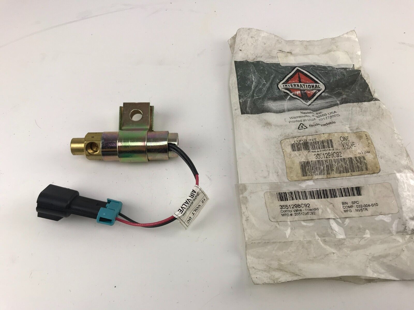 GENUINE OEM INTERNATIONAL FAN CLUTCH SOLINOID VALVE 3551298C92 FAST SHIPPING - HotCarParts