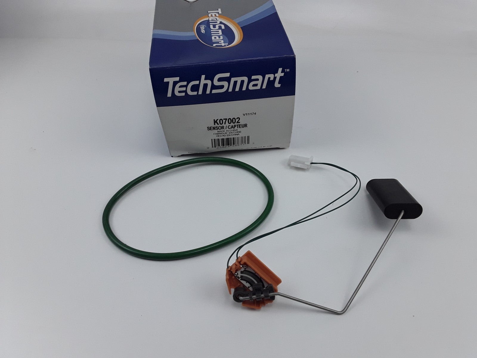 TechSmart K07002 Fuel Level Sensor & Gasket Fits Isuzu GMC Chevrolet (2005-2006)