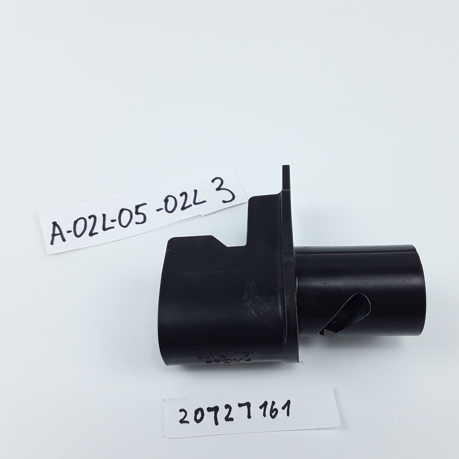 Fairing Handle Extension For Volvo VNL (2007 2008 2009 2010 2011 2012 2013-2022)