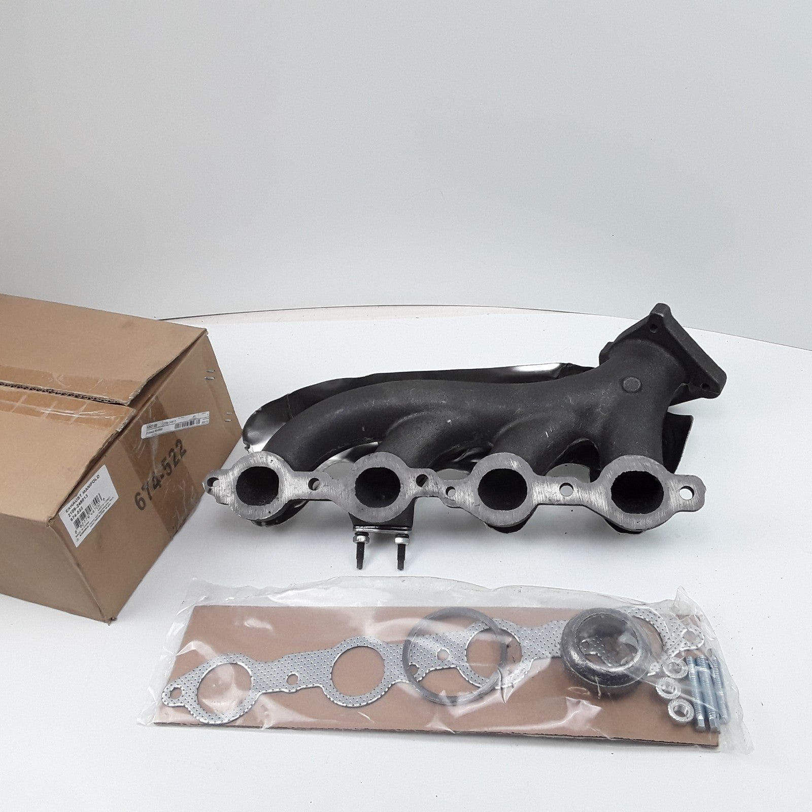 Exhaust Manifold Fits Cadillac Escalade ESV 2008 , Chevrolet Avalanche 2011 ,GMC