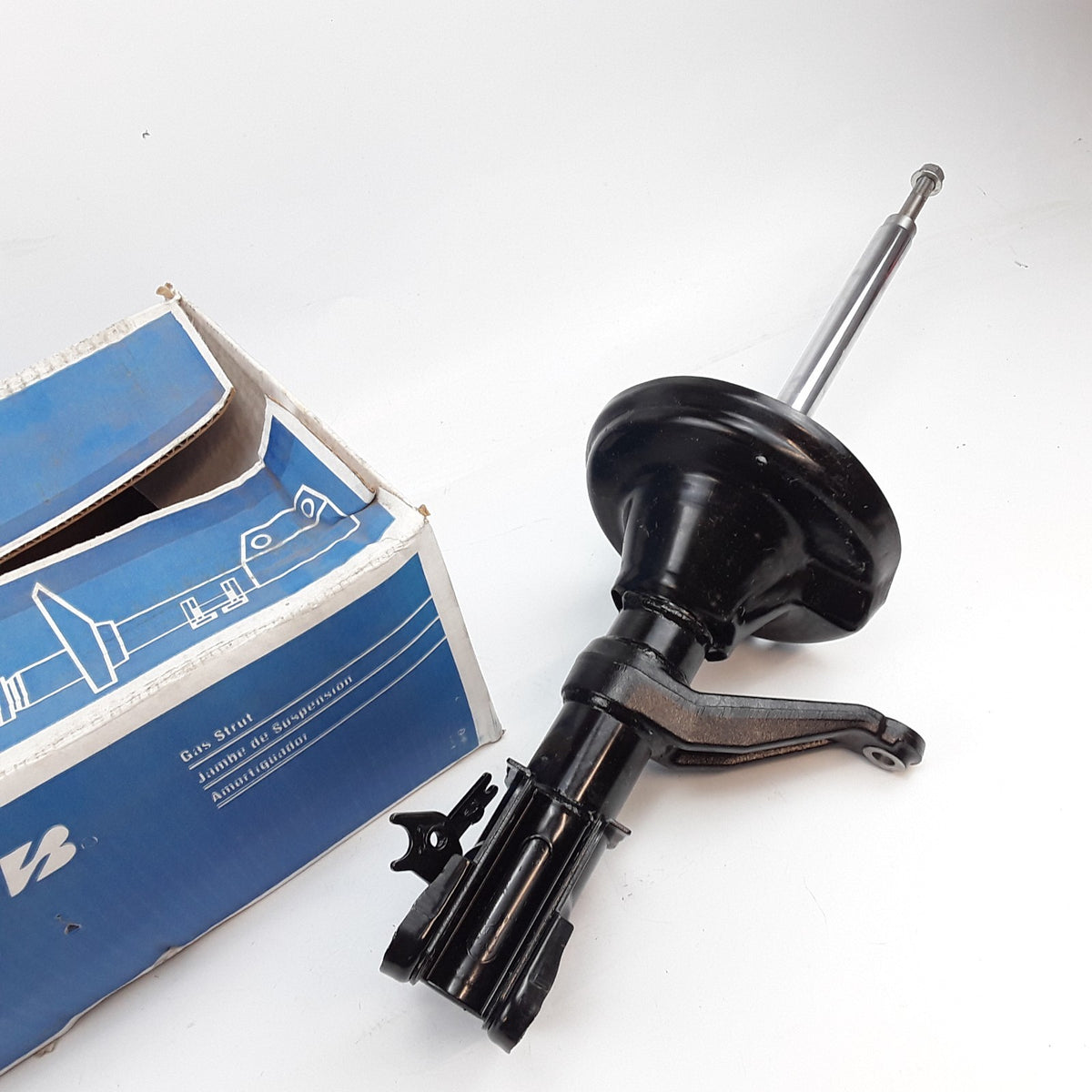 KYB 331040 Front Left Suspension Strut Fits Honda Element (2003 2004 2005 2006)