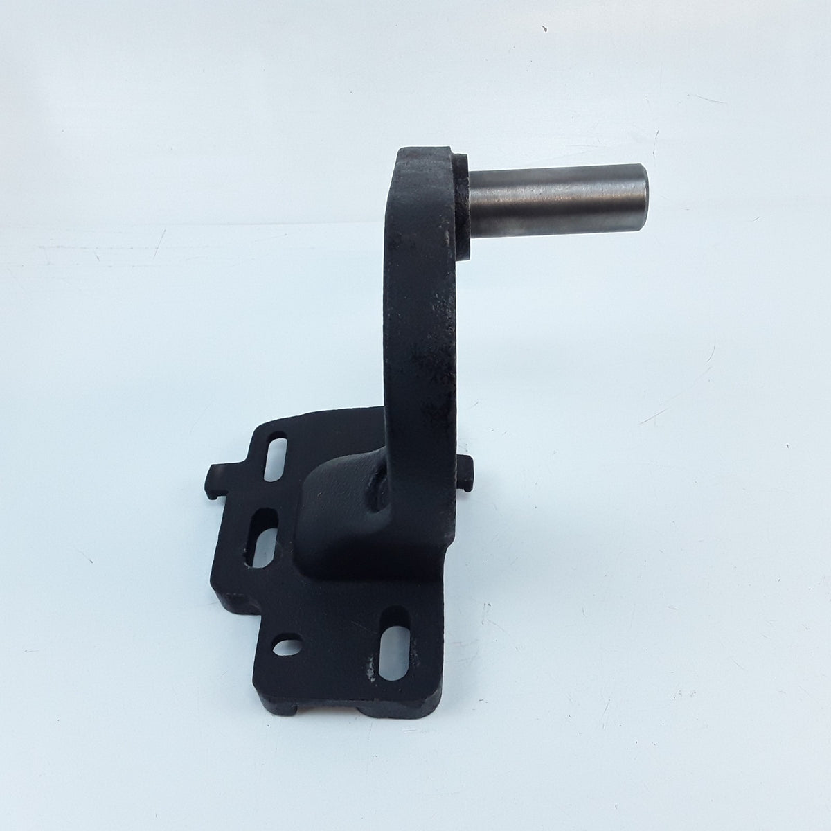 Hood Hinge Pivot Bracket RH Fits Volvo VNL Gen II 2004 2005 2006 2007 2008-2018