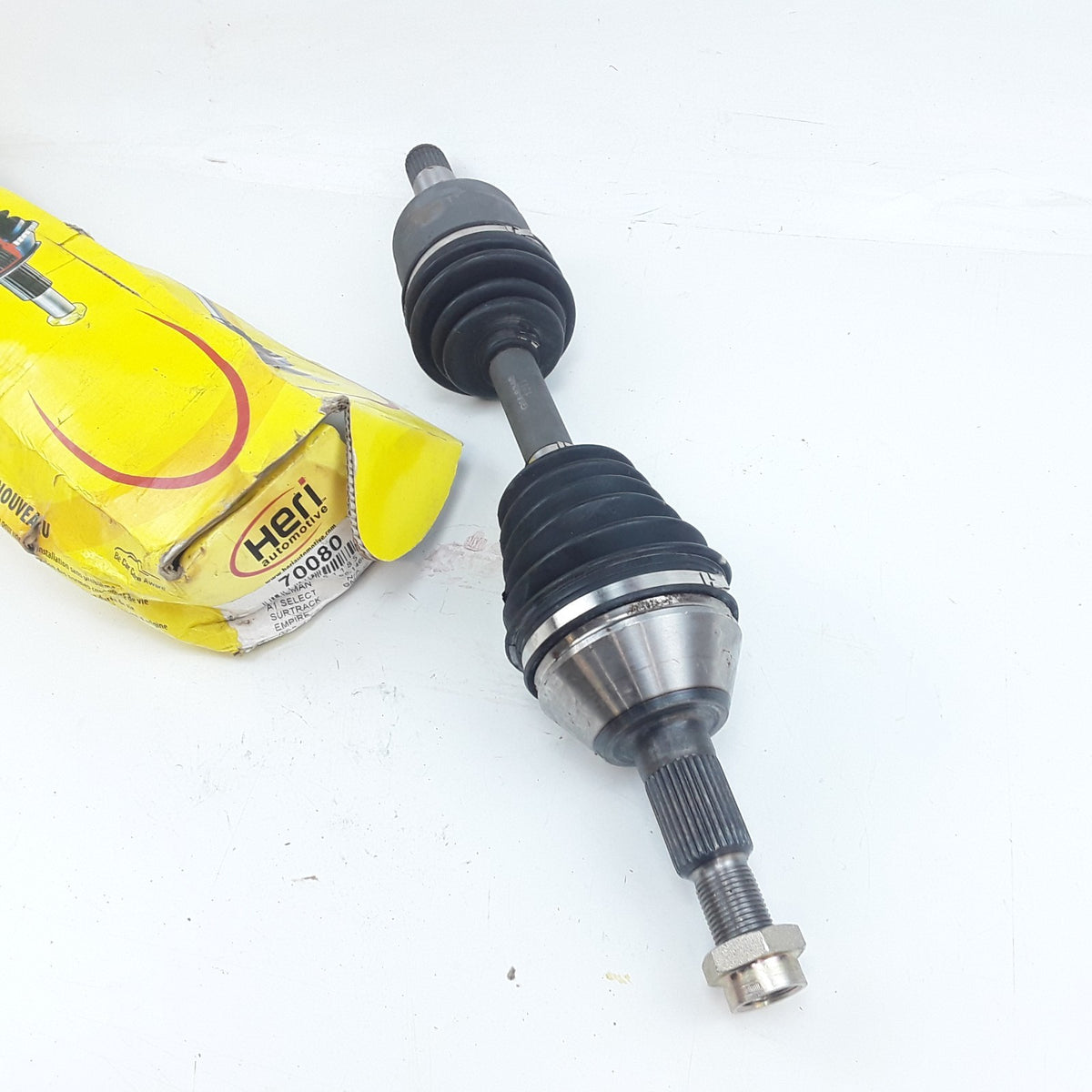 CV Axle Shaft Fits Chevrolet Malibu Pontiac G6 Saturn Aura (2007 2008 2009-2012)