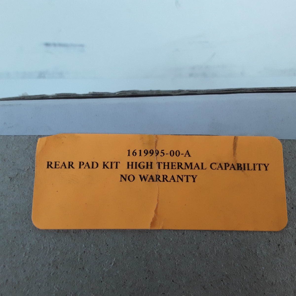 1619995-00-A Rear Brake Pad Kit High Thermal Capability For Tesla Model S X OEM