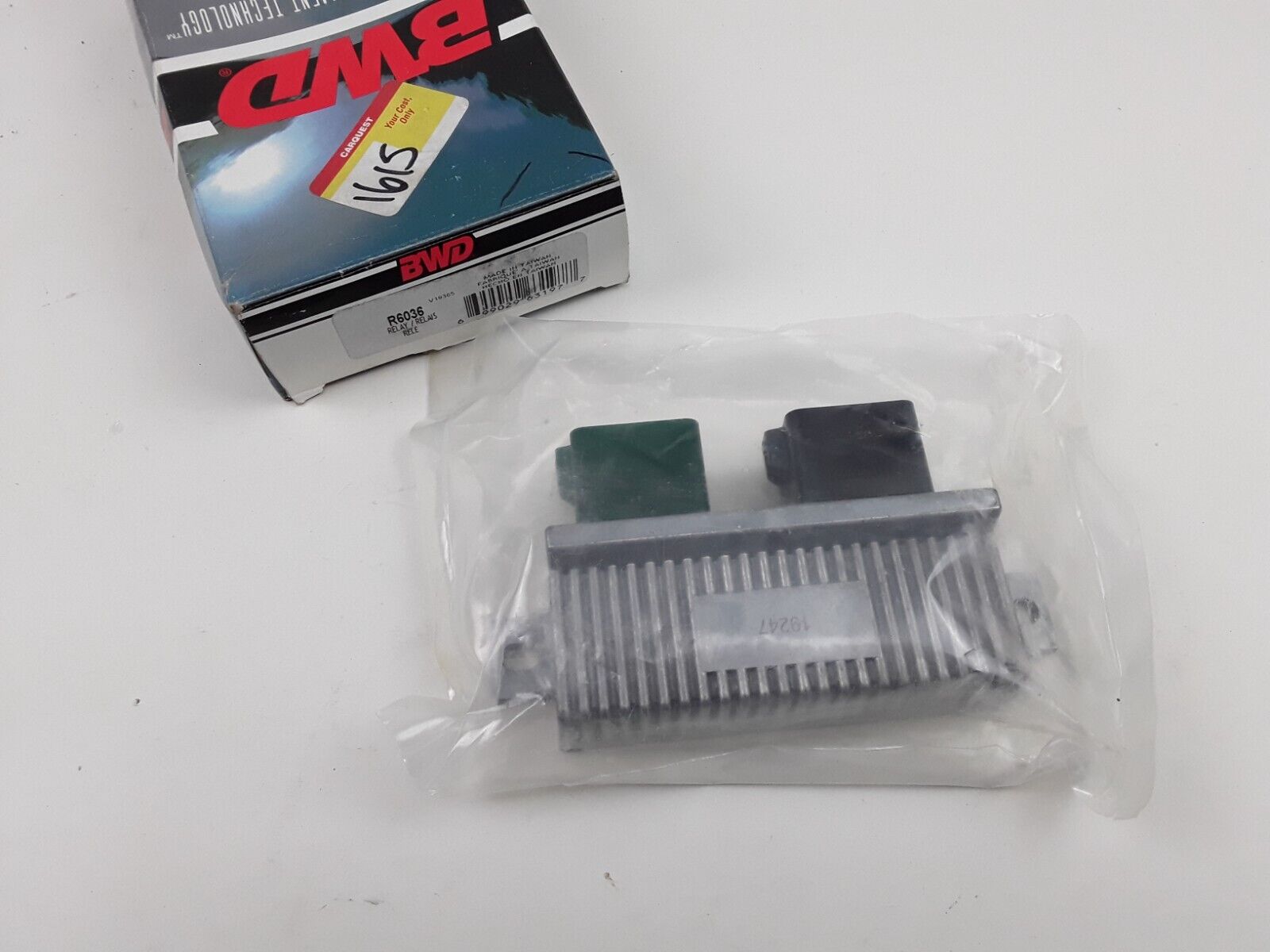 Diesel Glow Plug Relay for Ford F-250 F-350 F-450 F-550 Econoline Excursion