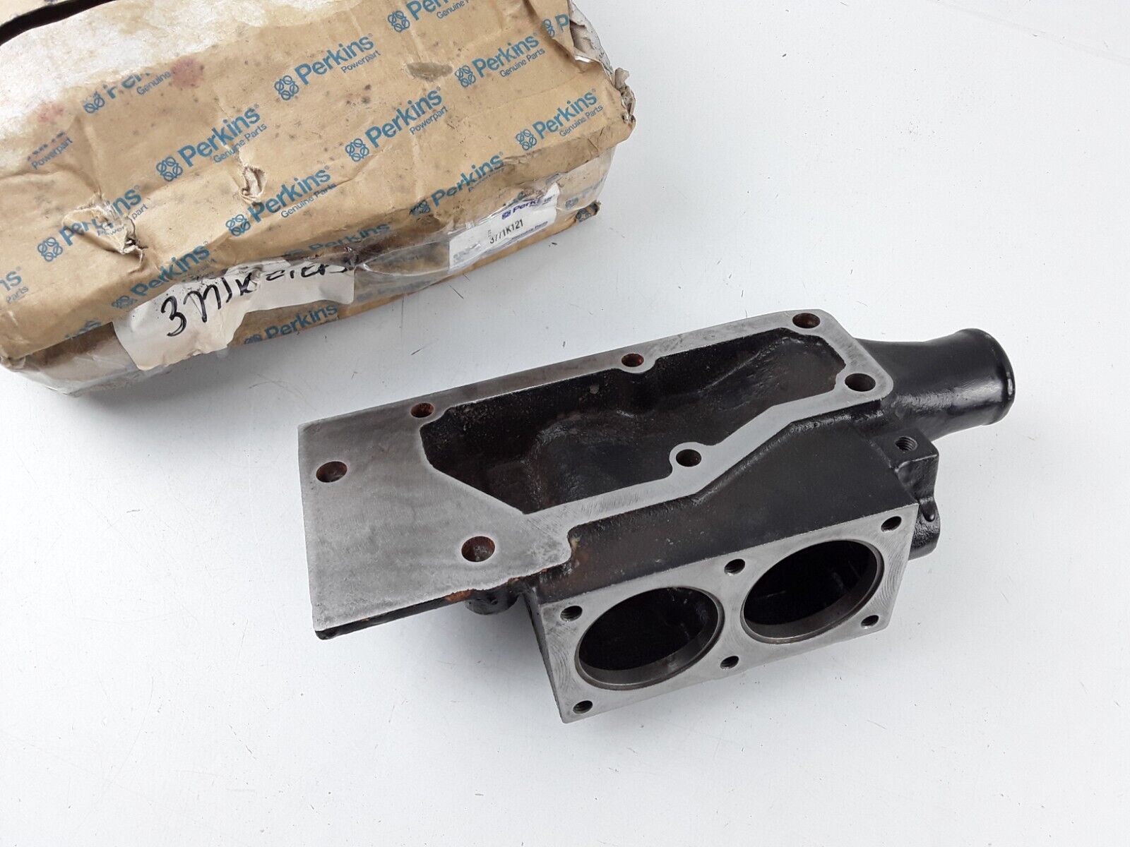 3771K121 THERMOSTAT HOUSING PERKINS 1006-6 Fast Free Shipping - HotCarParts