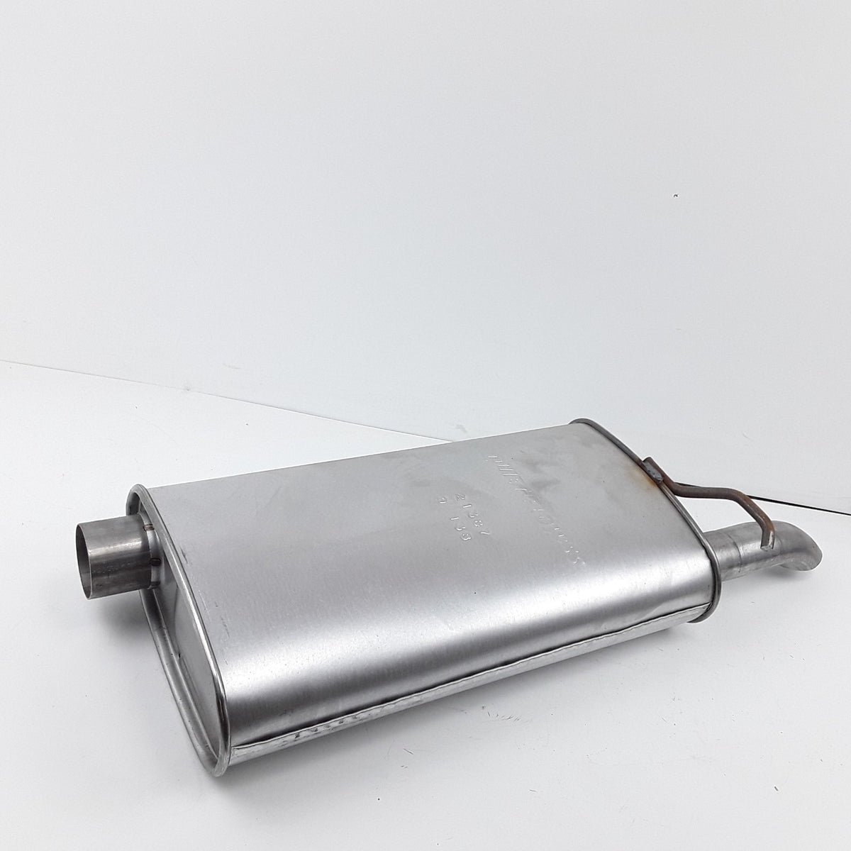 Walker 21387 Exhaust Muffler Fits Ford Taurus Mercury Sable 2000 2001 2002-2004