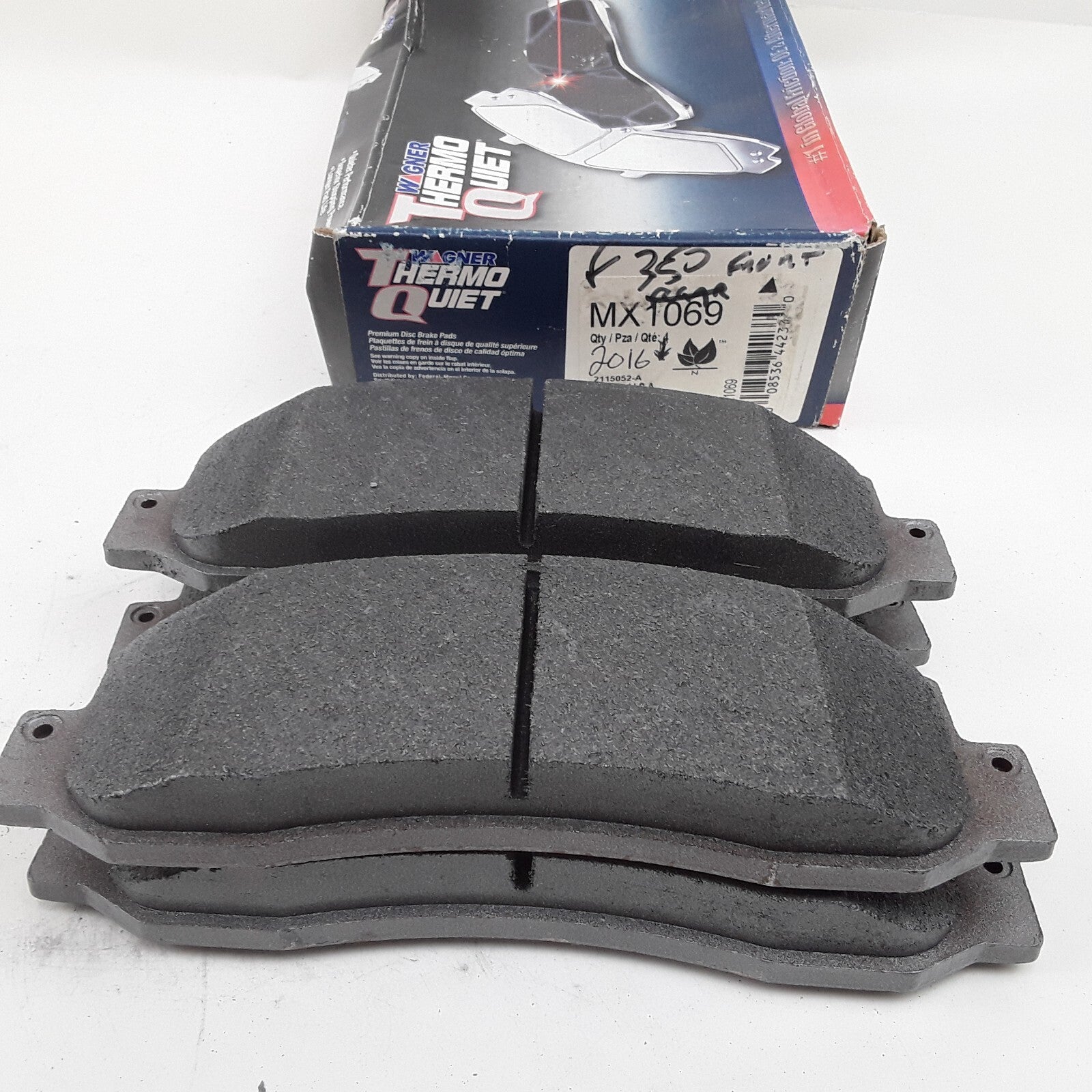 Brake ThermoQuiet Semi-Metallic Disc Brake Pad Set Fits Ford F-350 2005-2008