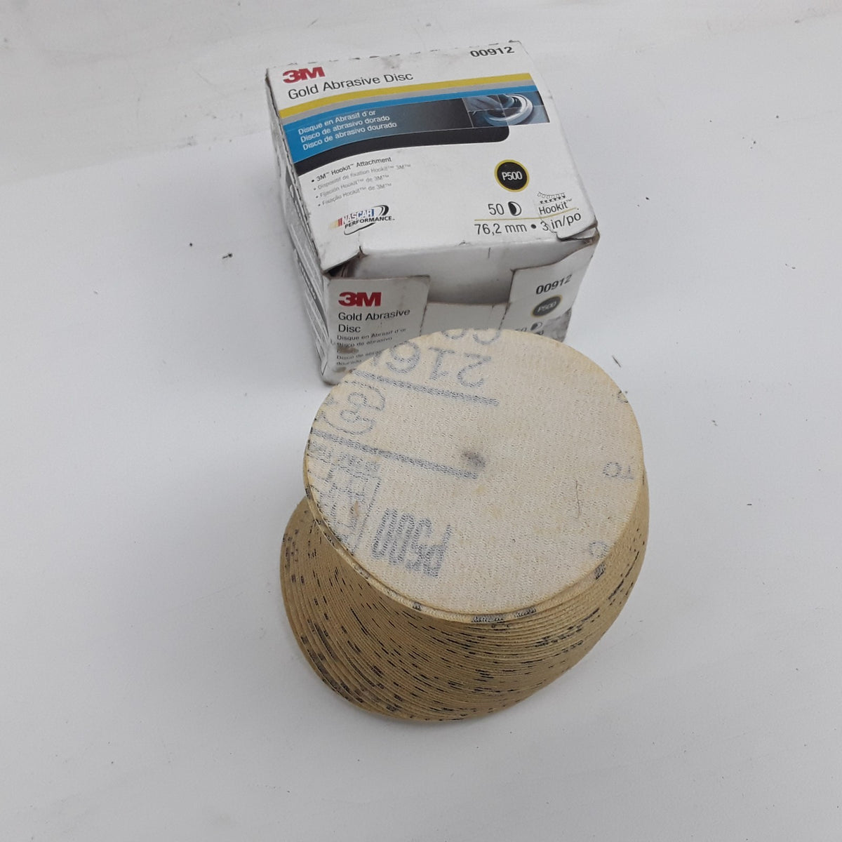 3M 00912 Hookit Gold Abrasive Disc P500 3 in 76,2mm 50 Discs Per Carton